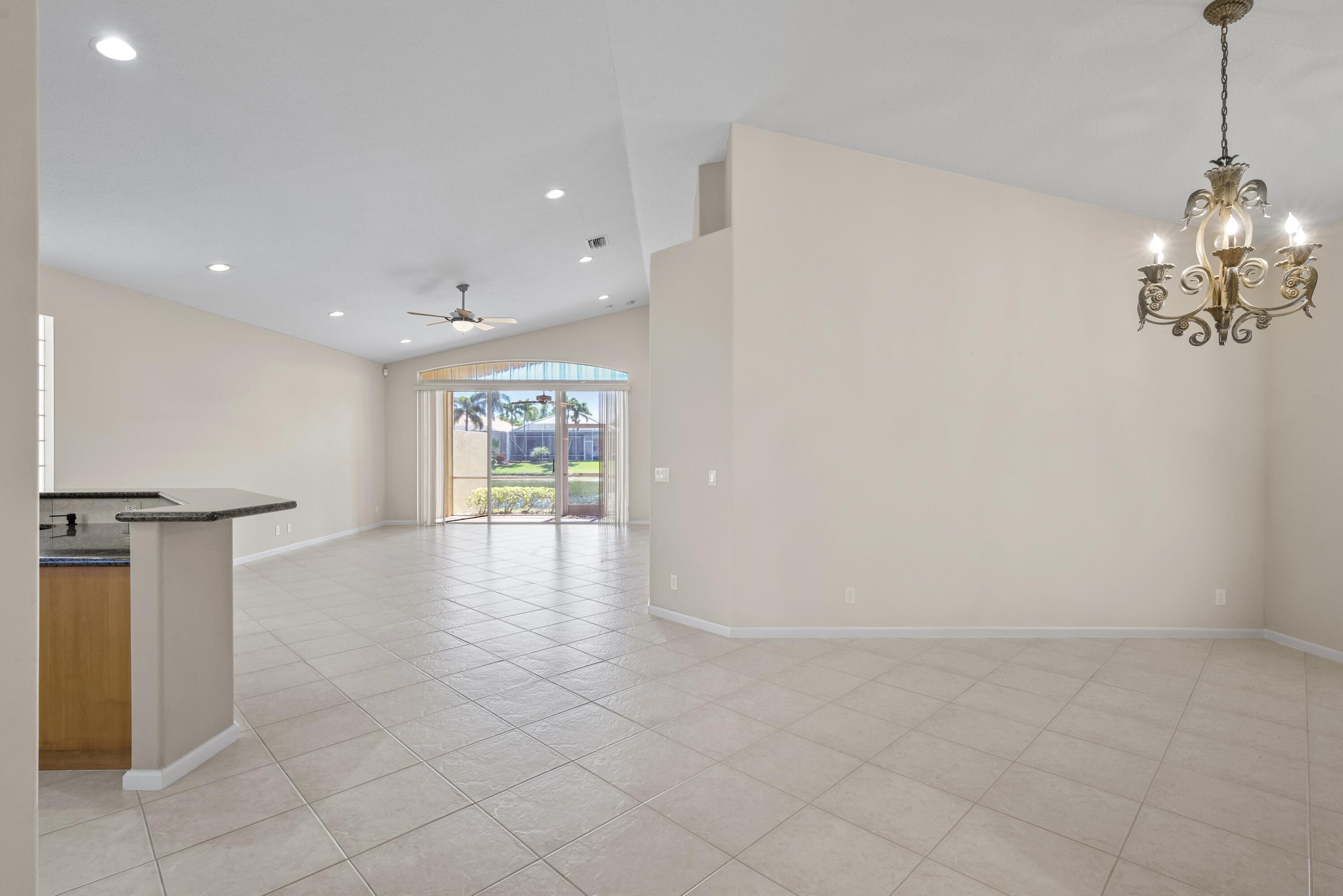 7086 Del Corso Lane