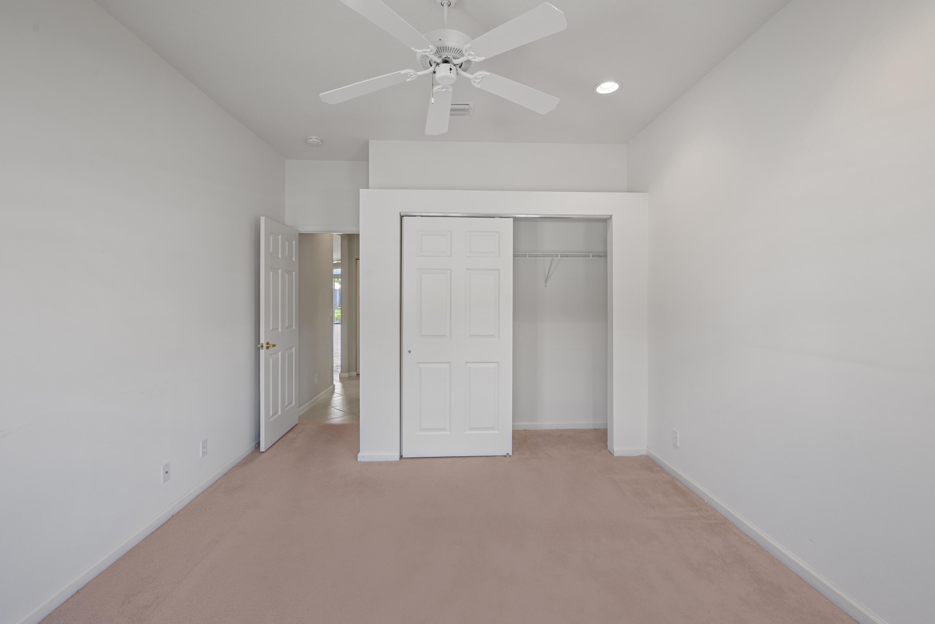 7086 Del Corso Lane