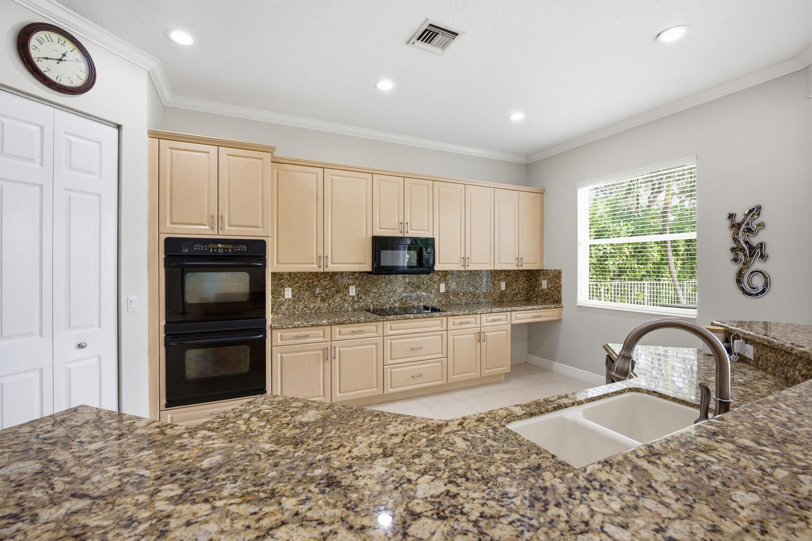 7346 Denicola Lane