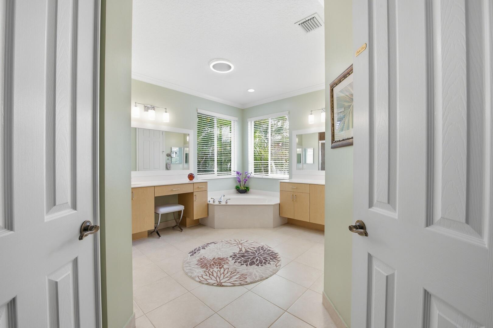 7346 Denicola Lane