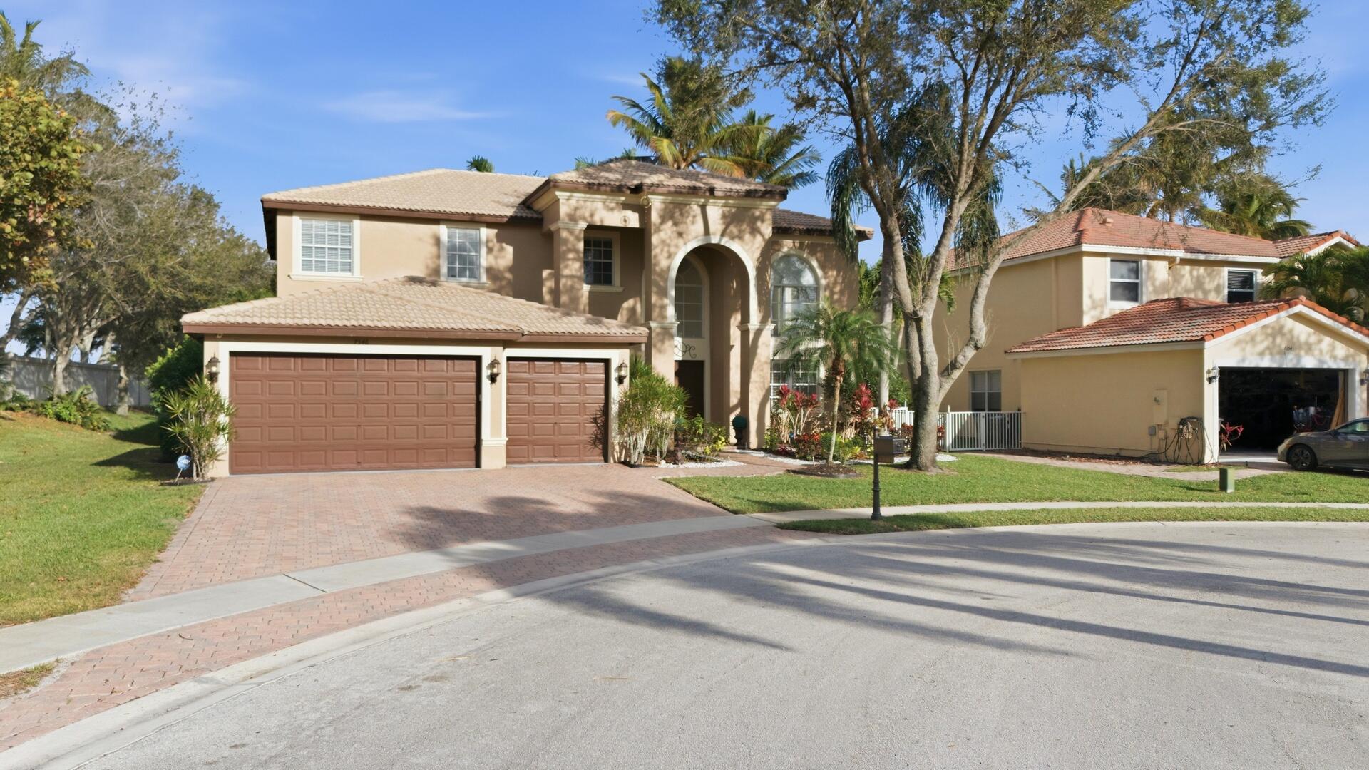 7346 Denicola Lane