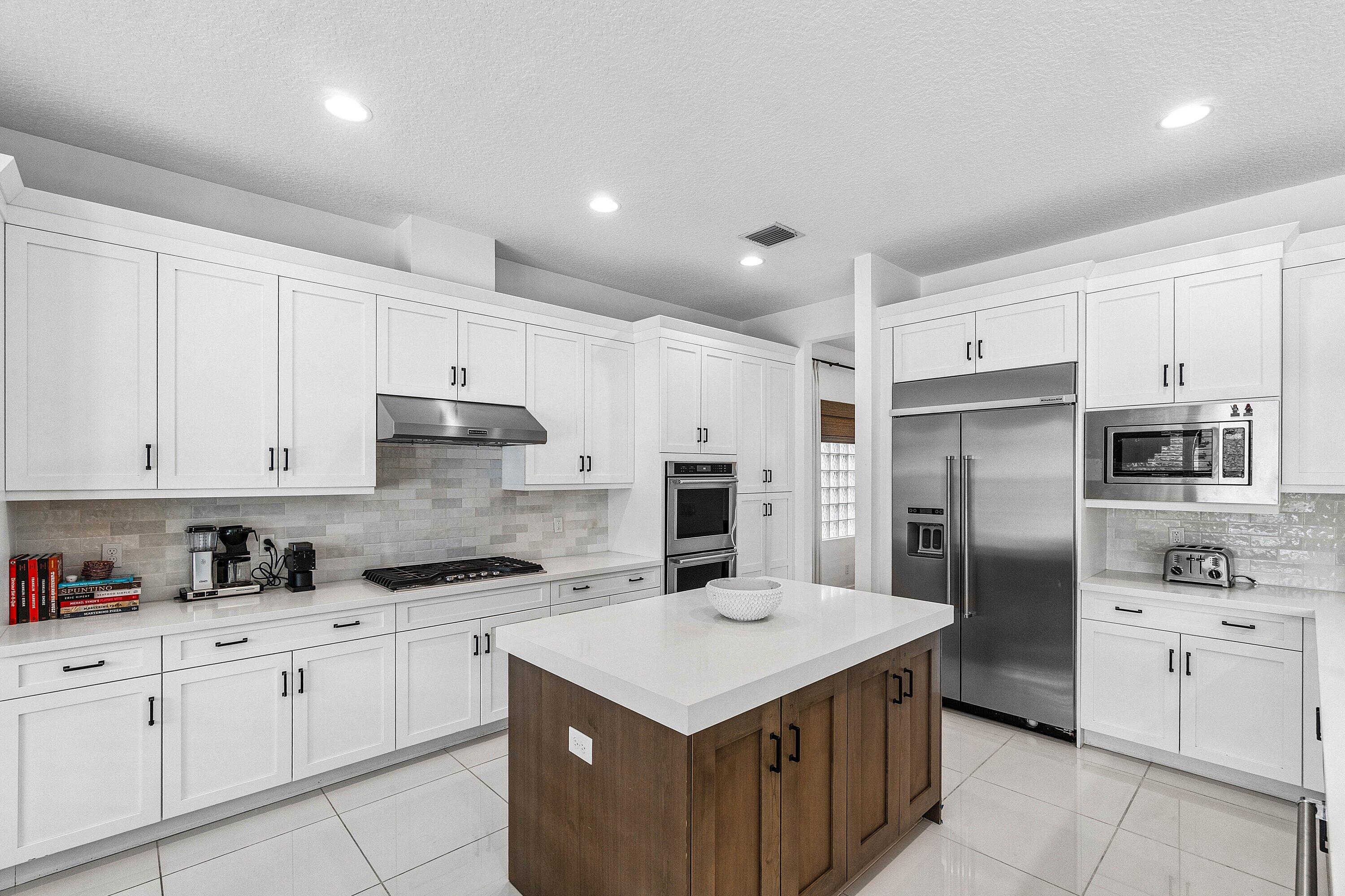 9566 Eden Roc Court