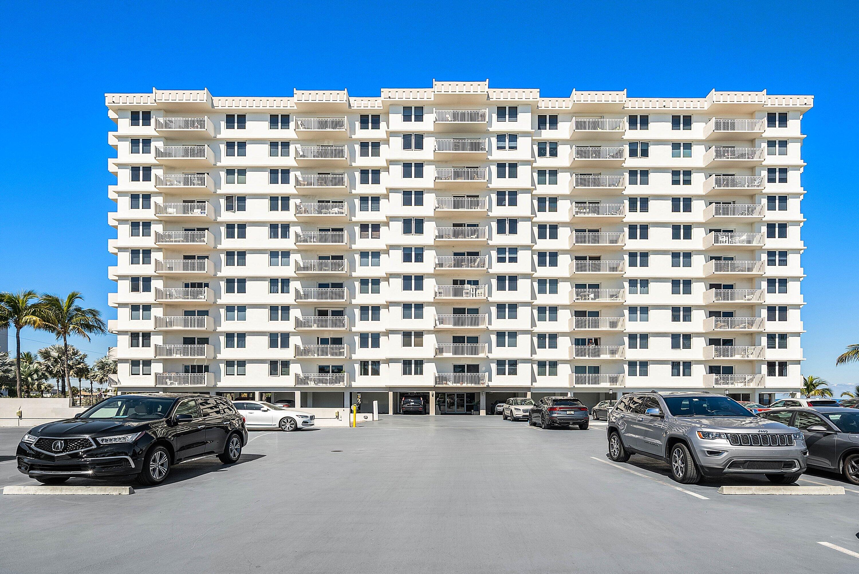 3301 S Ocean Boulevard 207