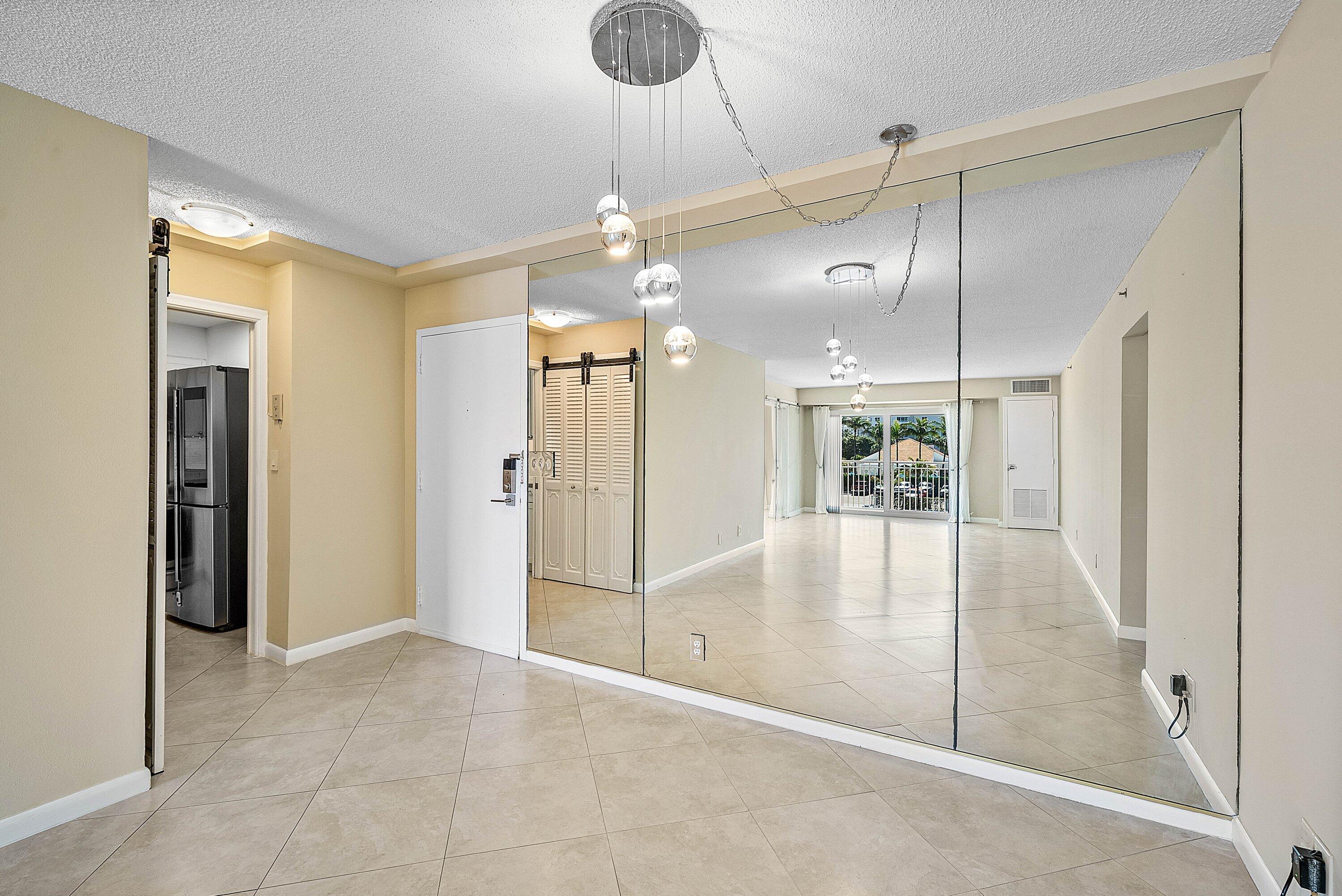3301 S Ocean Boulevard 207