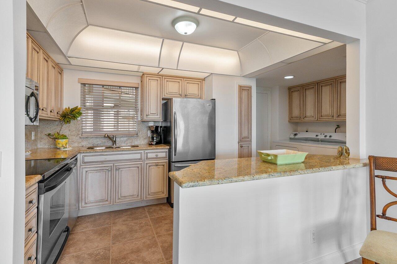 3475 S Ocean Boulevard 405