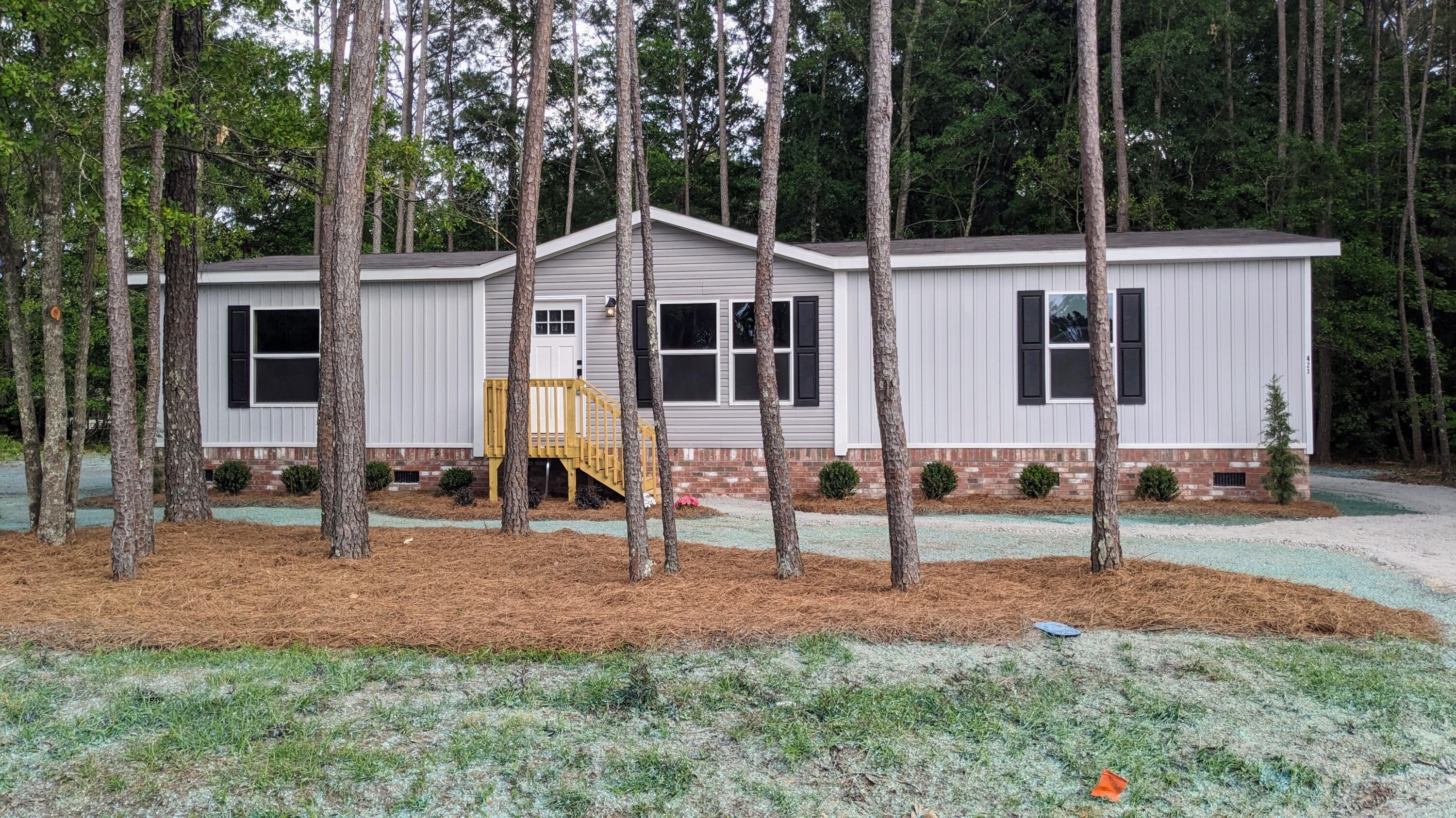 423 Peacock Lane