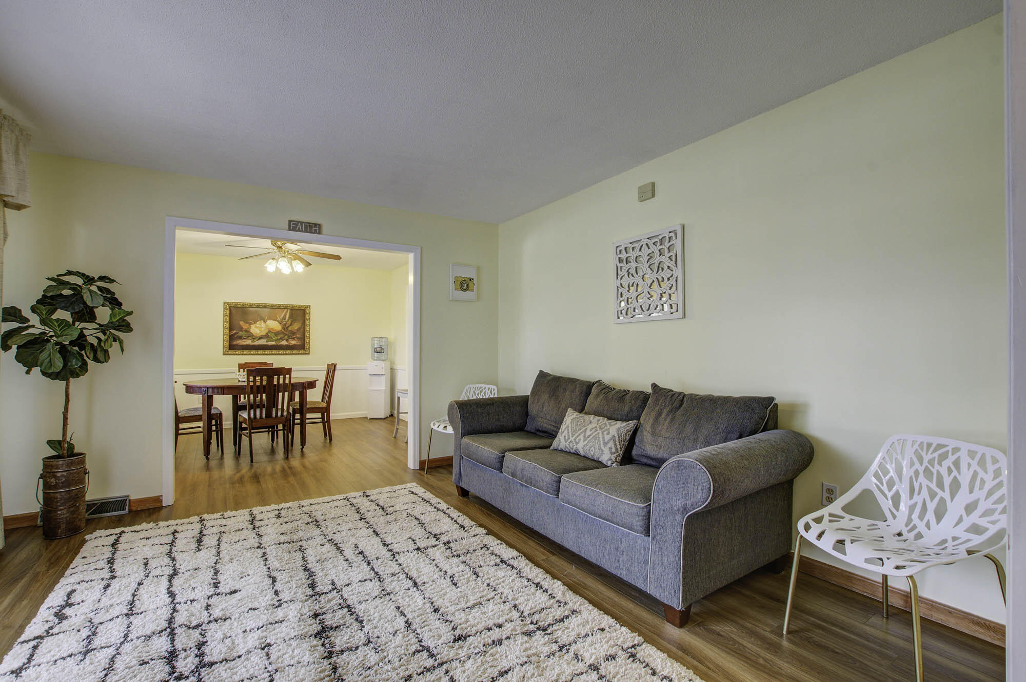 4342 Bream Rd Road