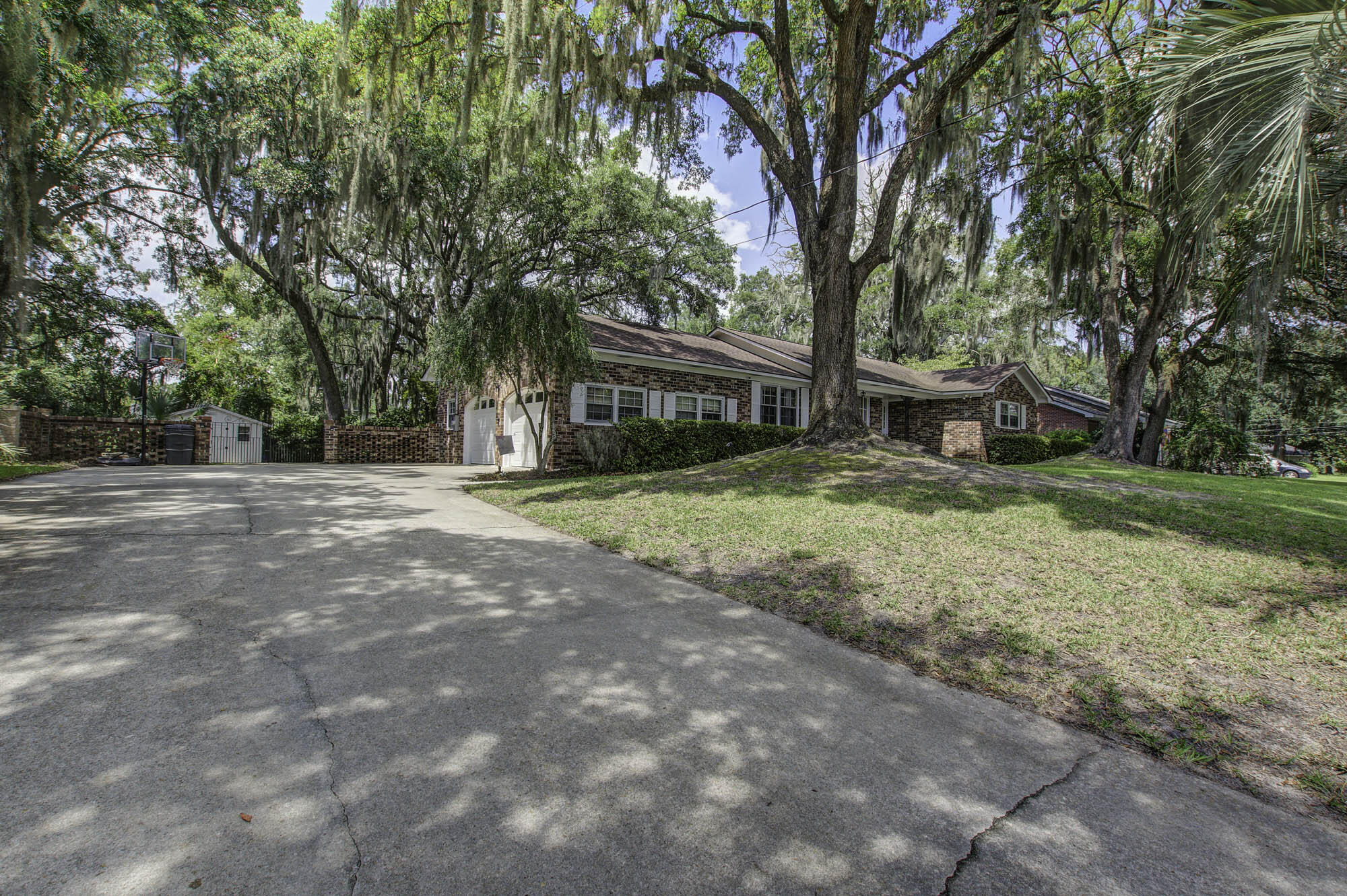 4342 Bream Rd Road