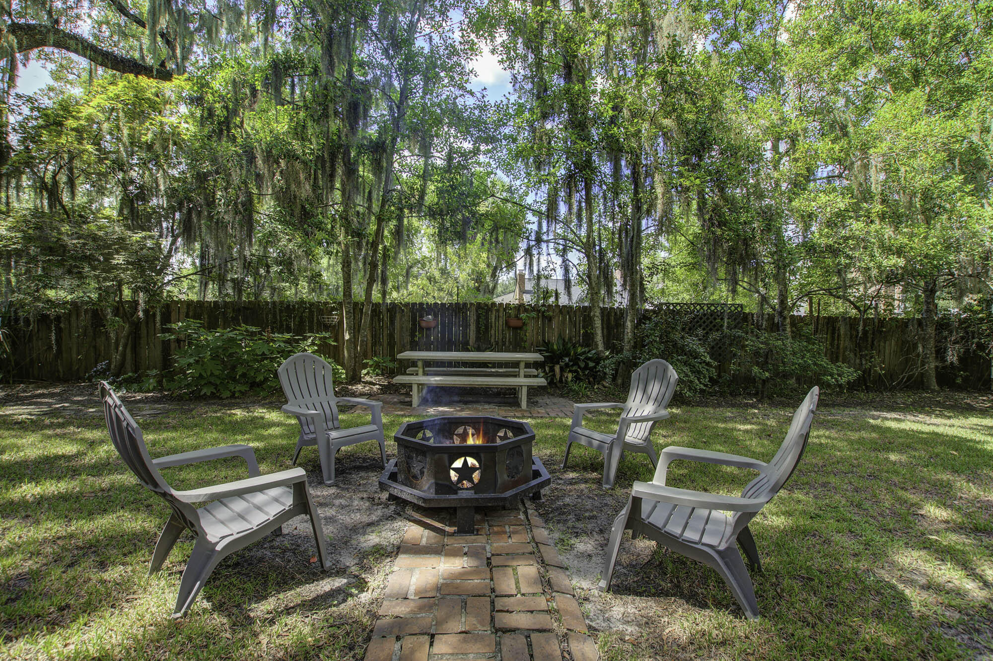 4342 Bream Rd Road