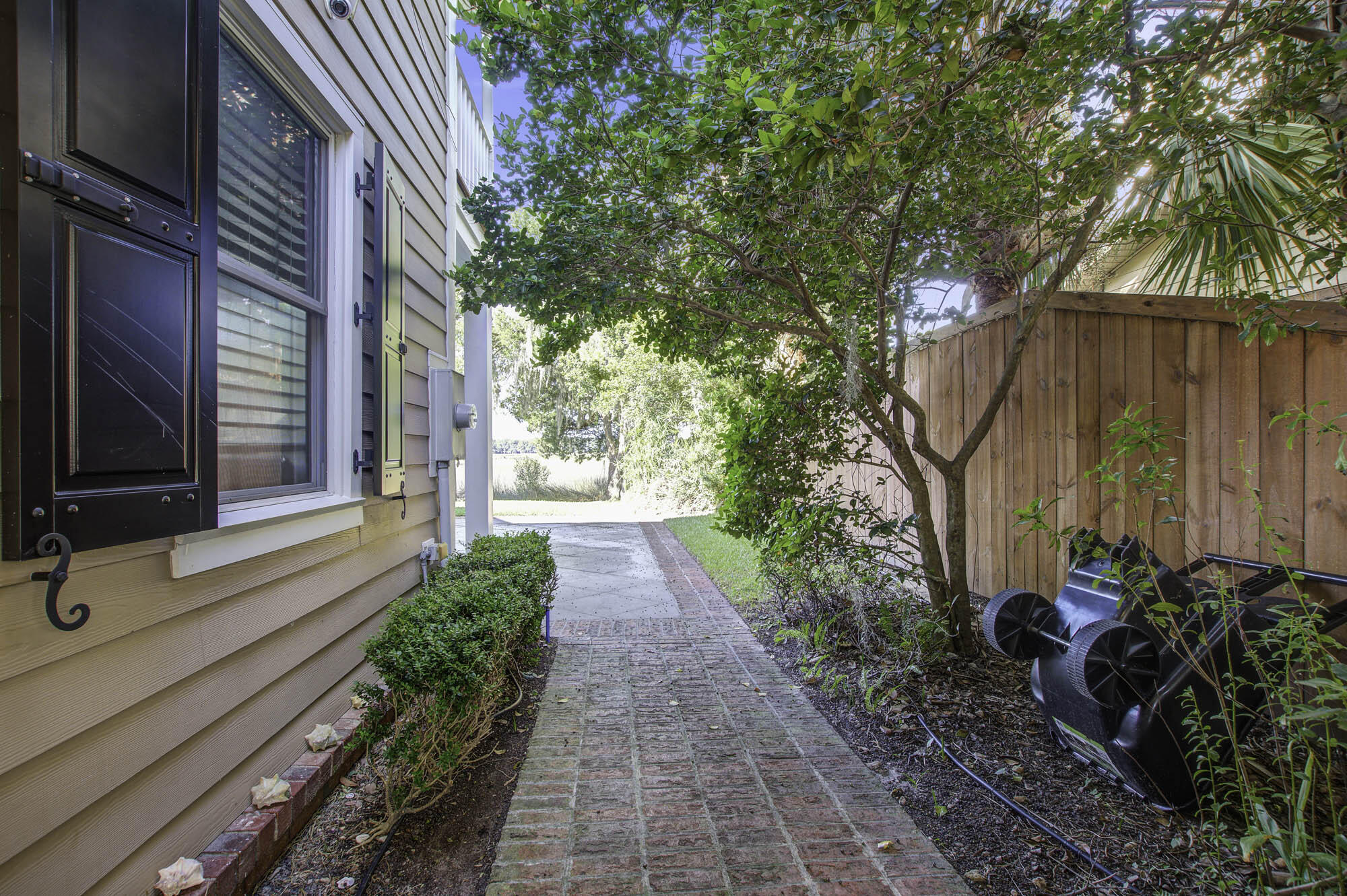 5559 W Shirley Drive