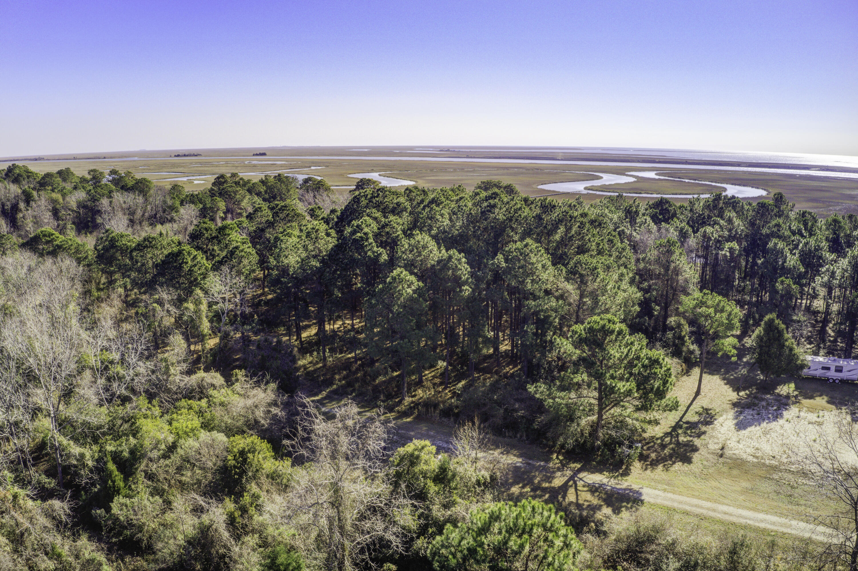 4 Morants Point Road, McClellanville