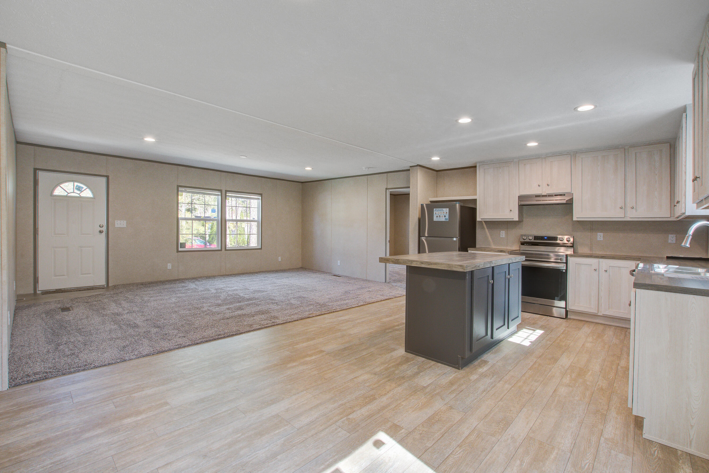 421 Peacock Lane