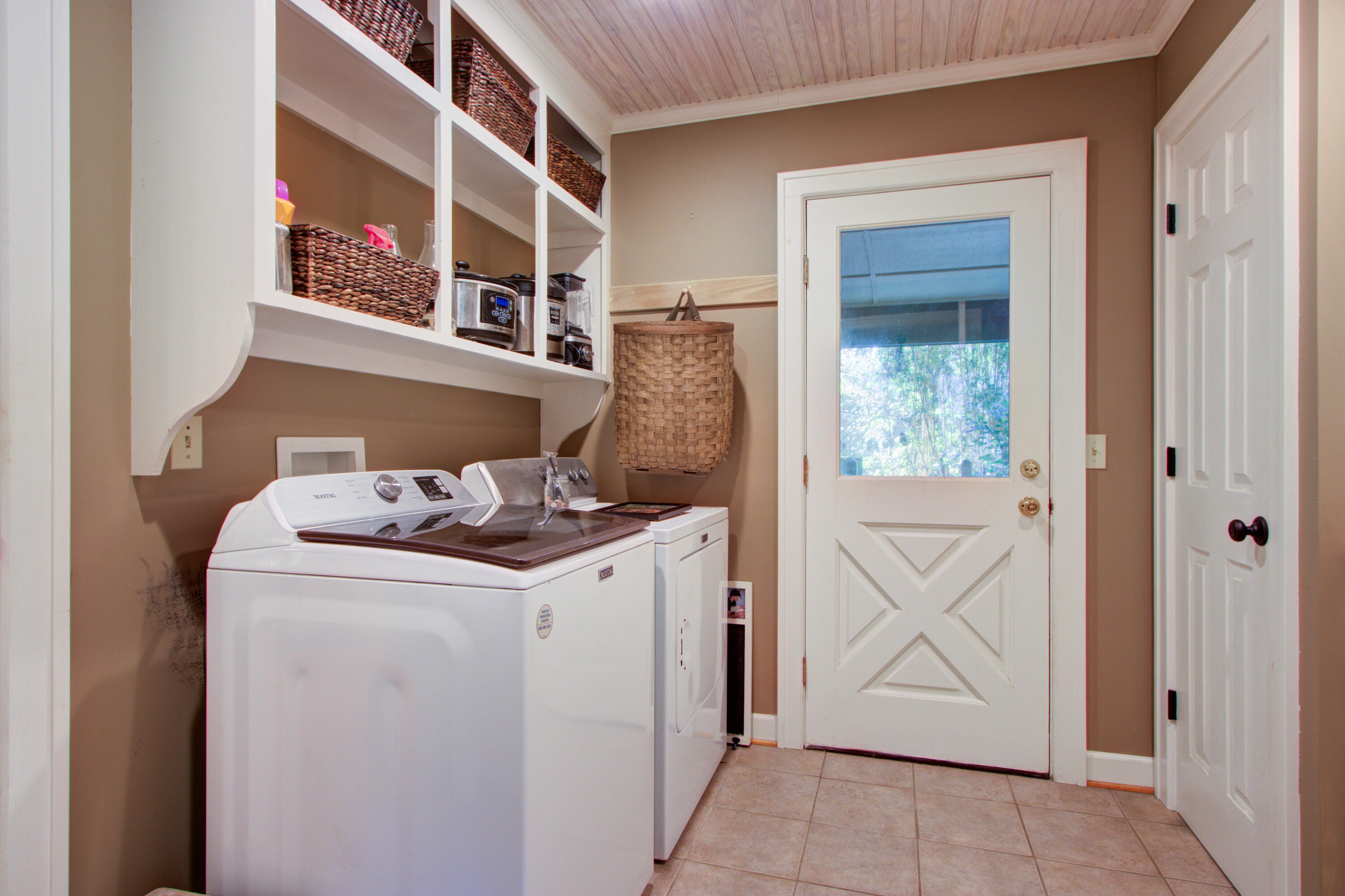 1417 Pine Island View