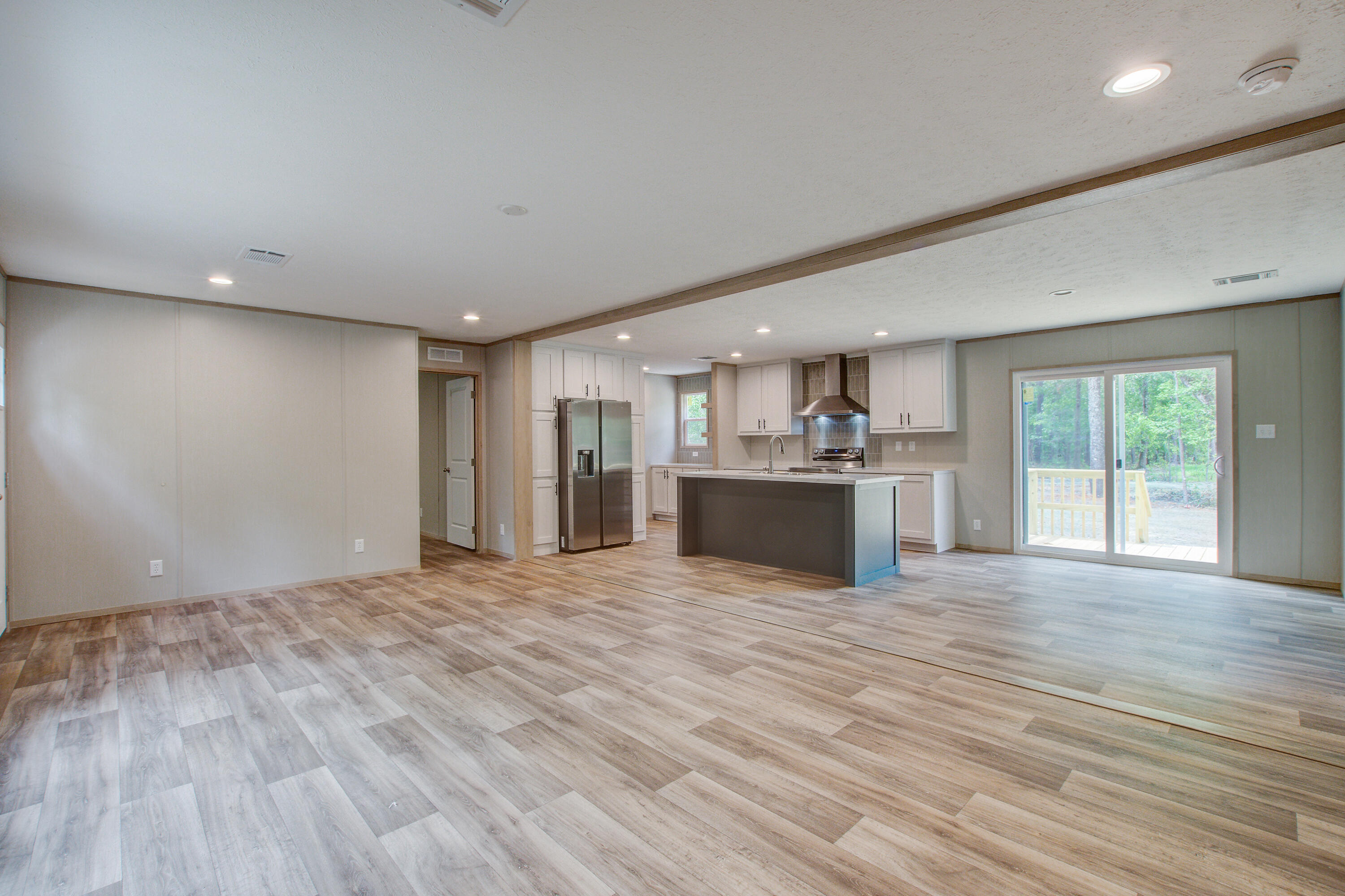 409 Peacock Lane
