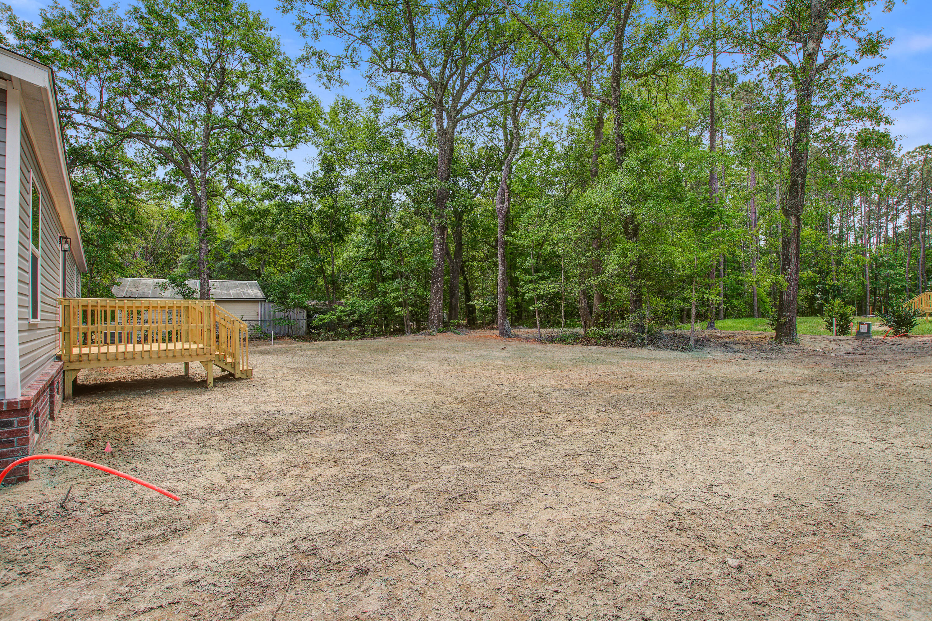 409 Peacock Lane