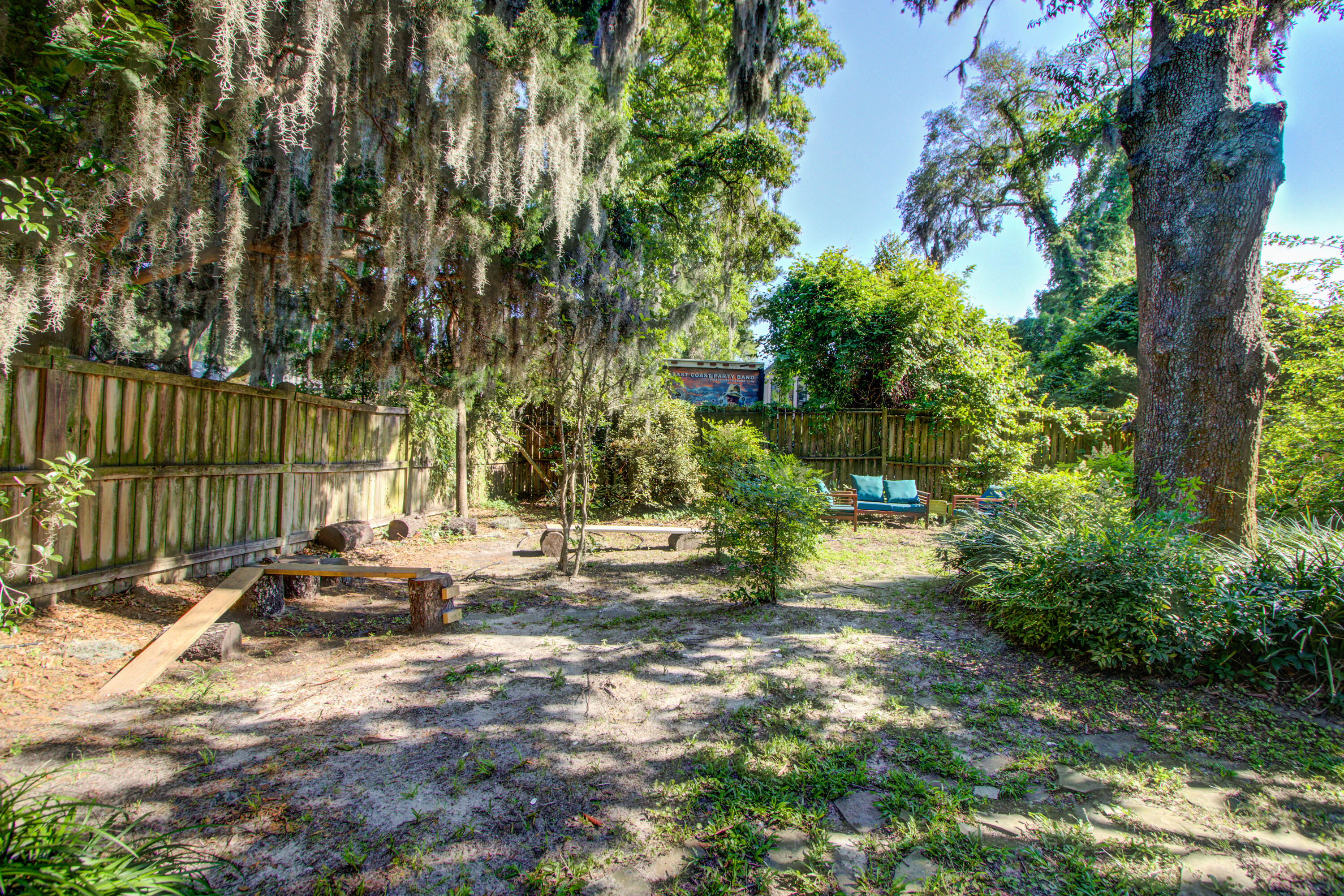 1081 Groves Manor Court
