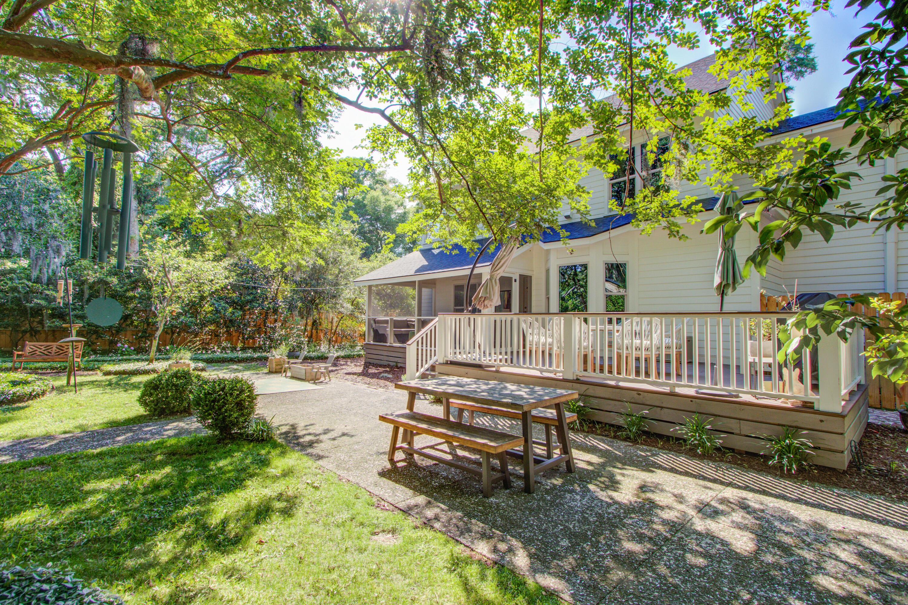 1081 Groves Manor Court