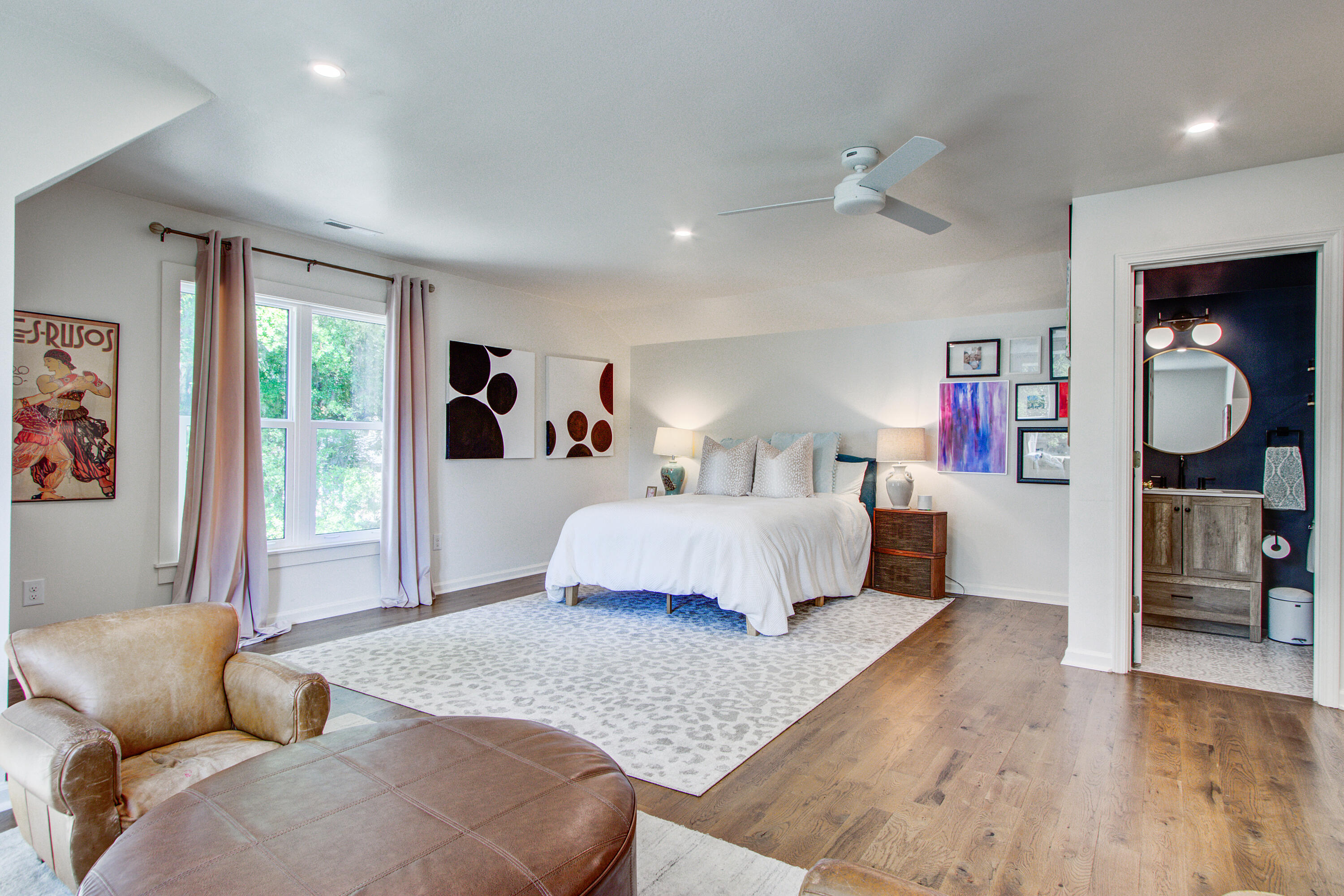 1081 Groves Manor Court