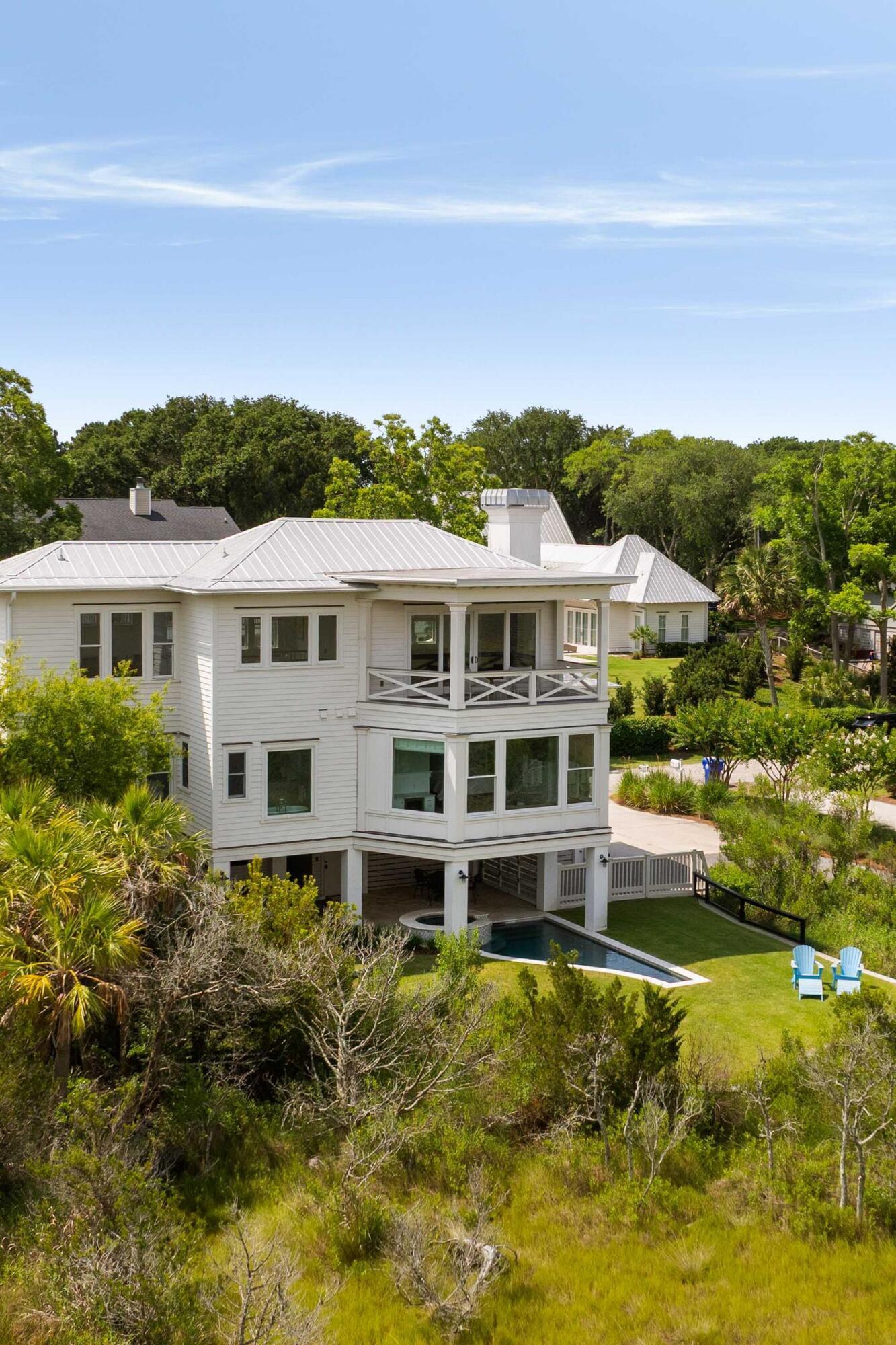 2618 Raven Drive