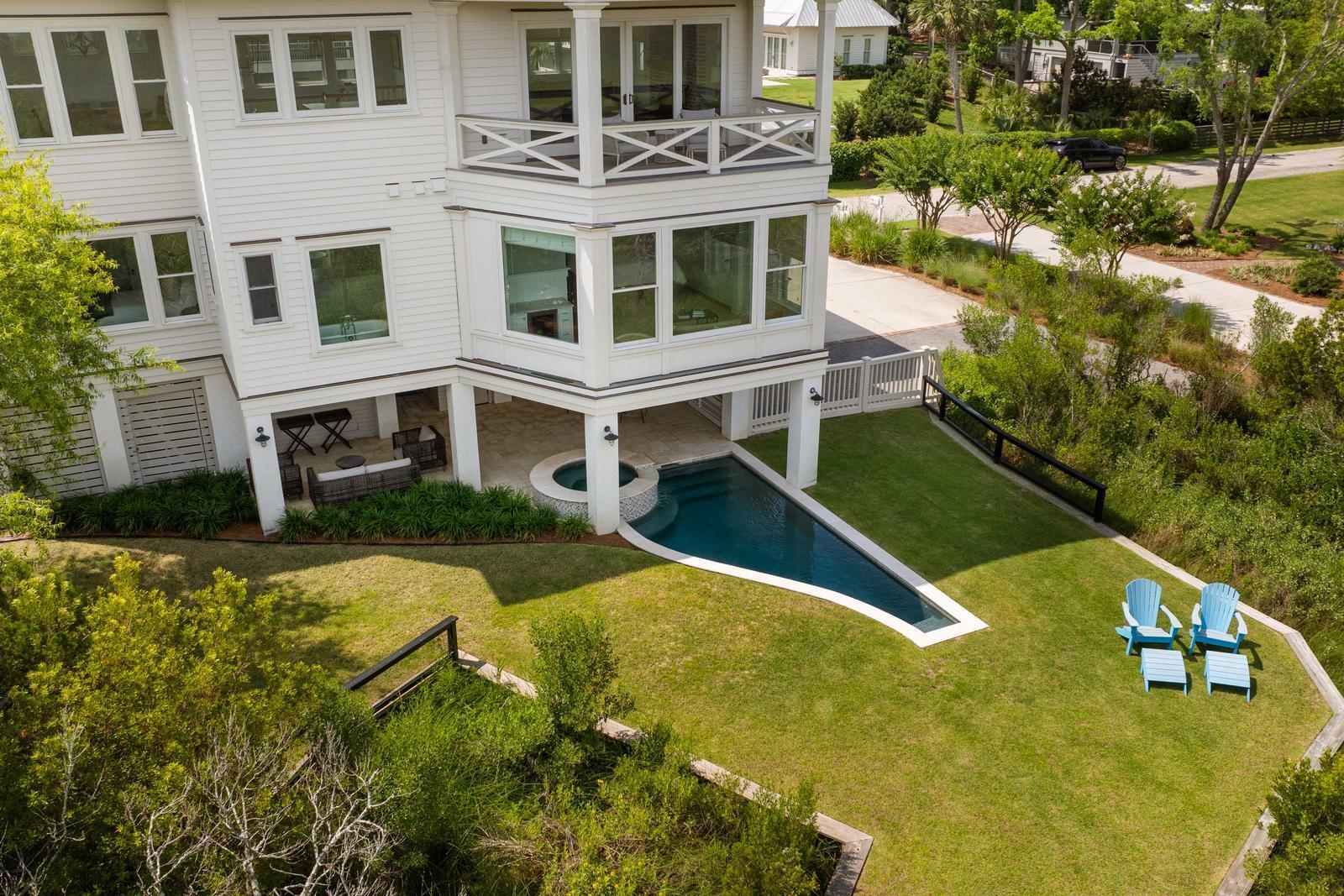2618 Raven Drive