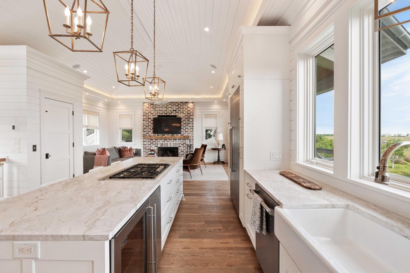 2618 Raven Drive