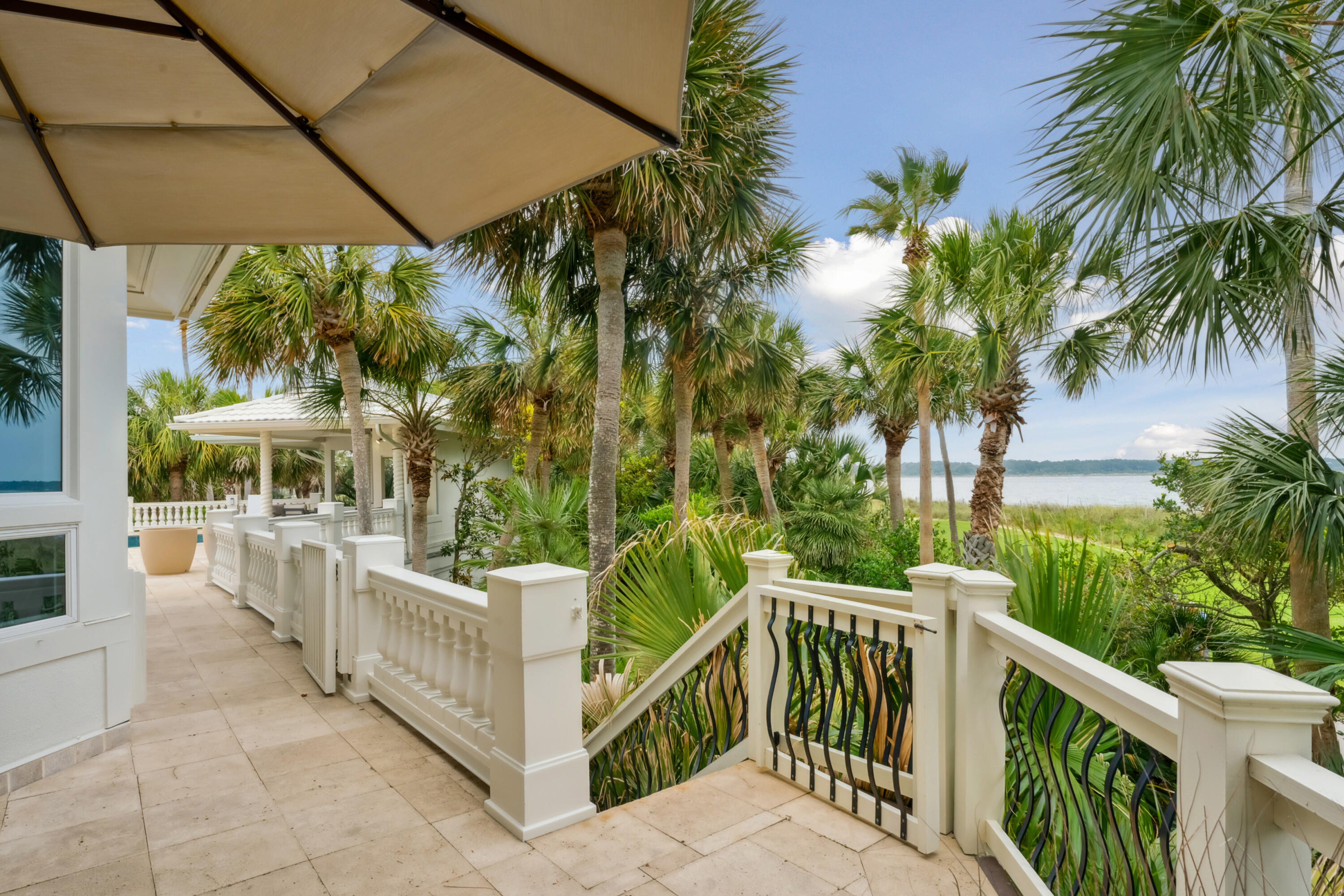 61 Ocean Point Drive