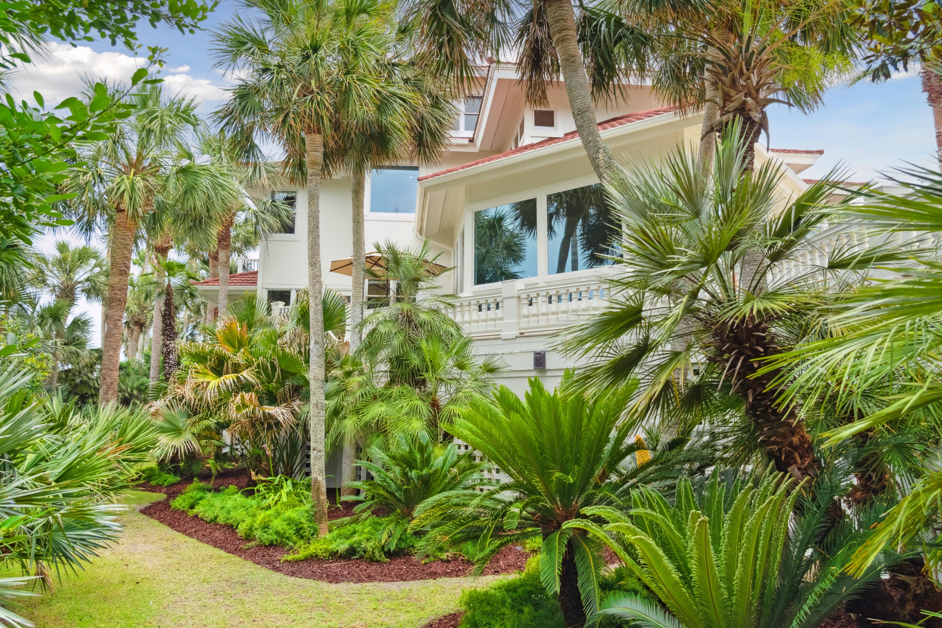 61 Ocean Point Drive