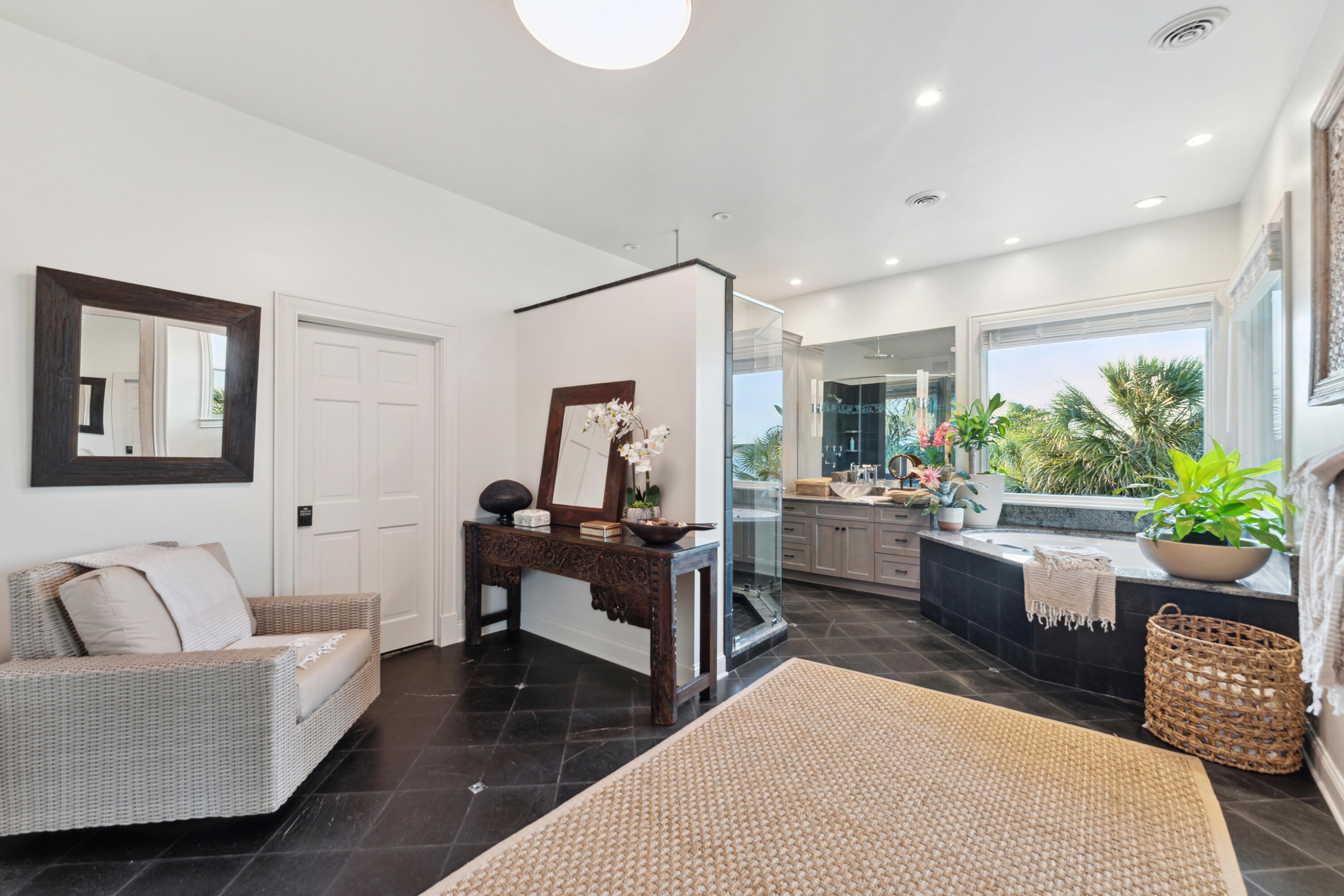 61 Ocean Point Drive