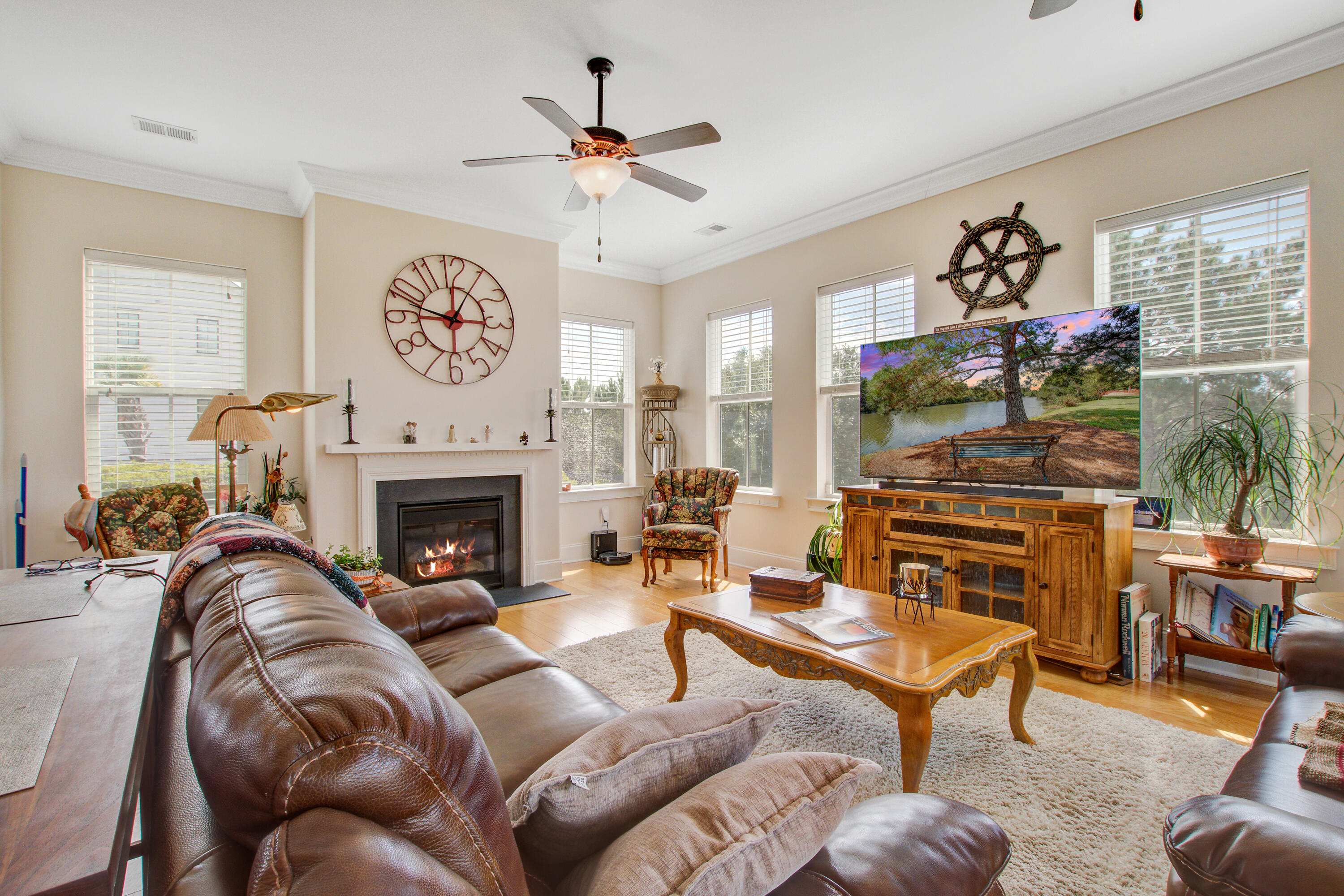 1507 Bower Lane