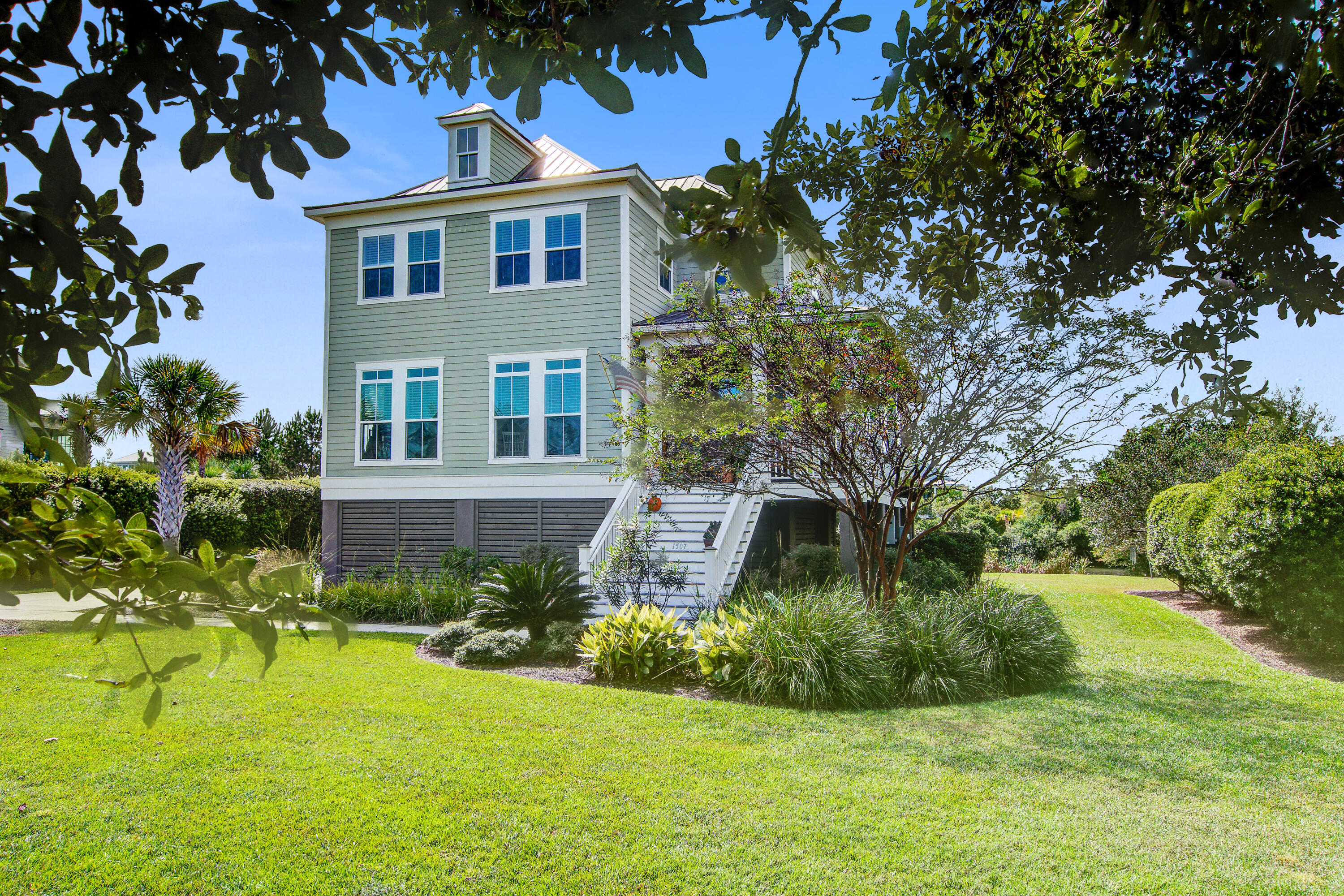 1507 Bower Lane