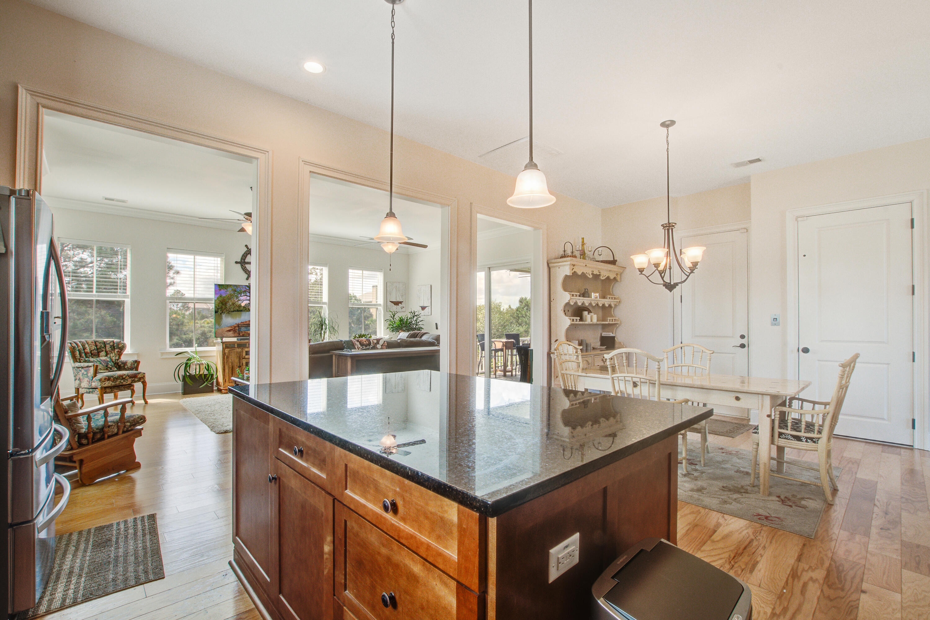 1507 Bower Lane