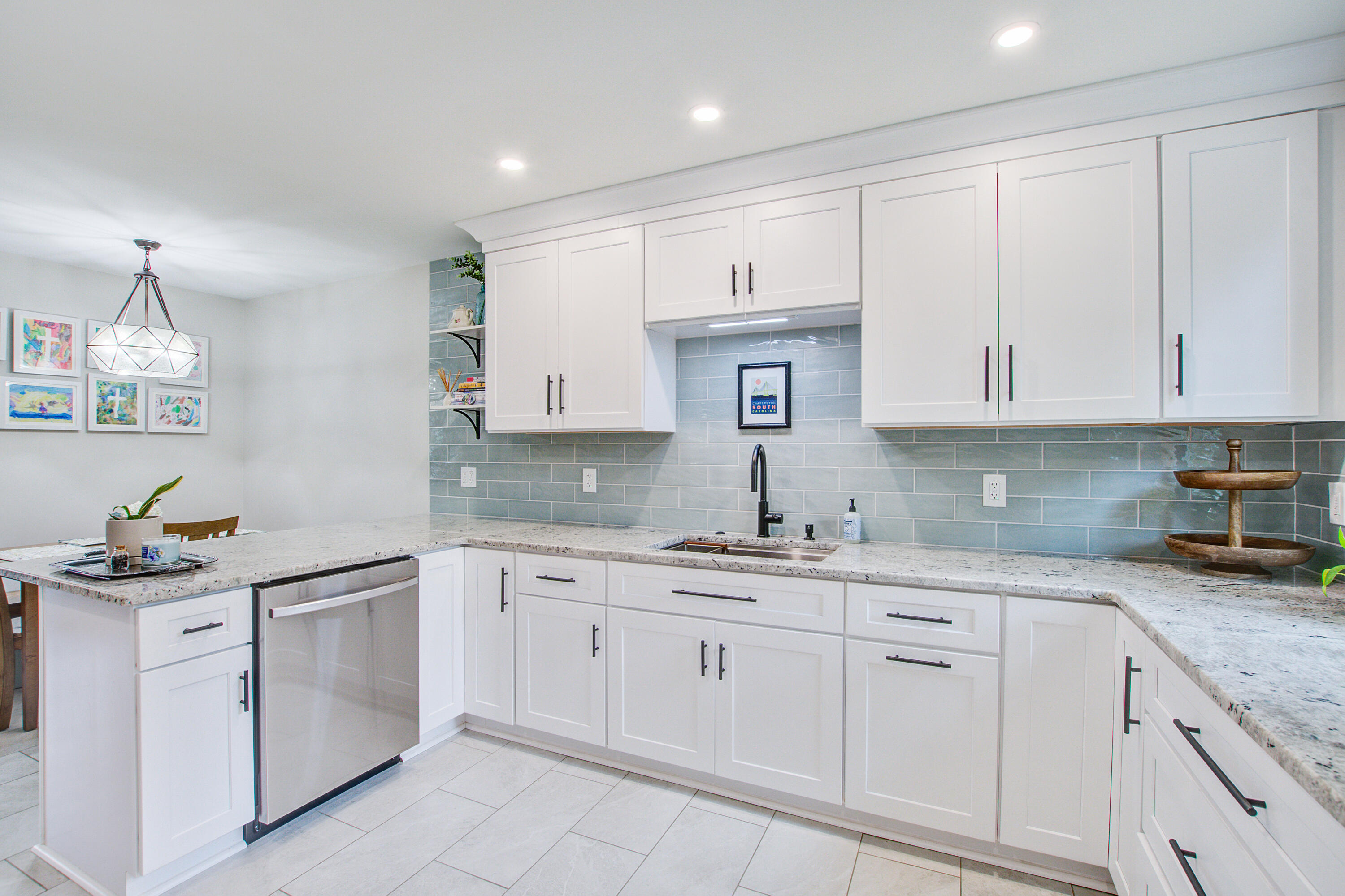 2115 Hunter Creek Drive