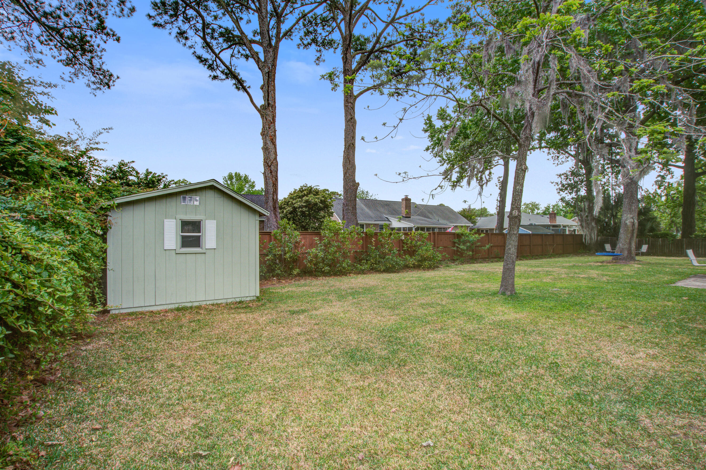 2115 Hunter Creek Drive