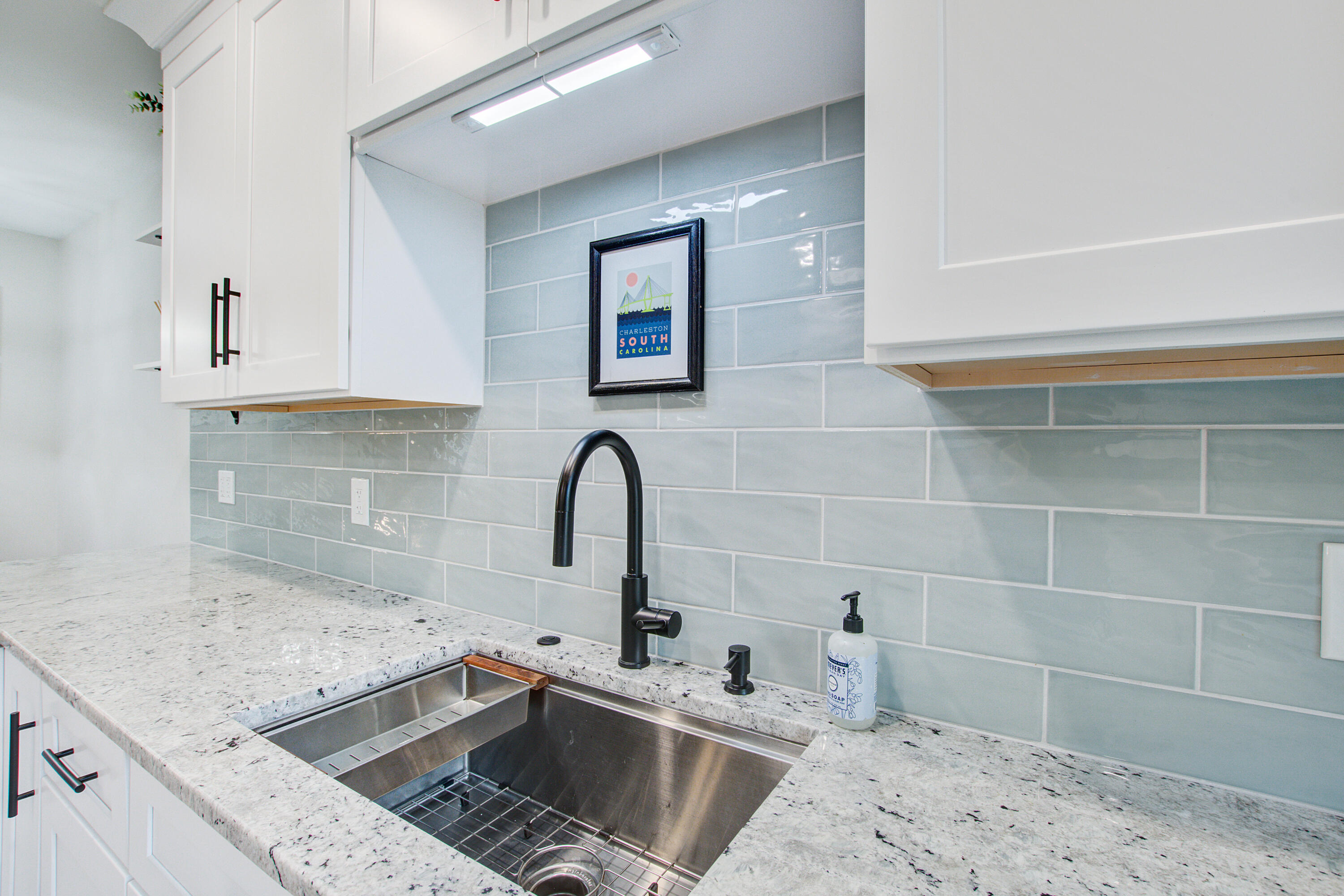 2115 Hunter Creek Drive