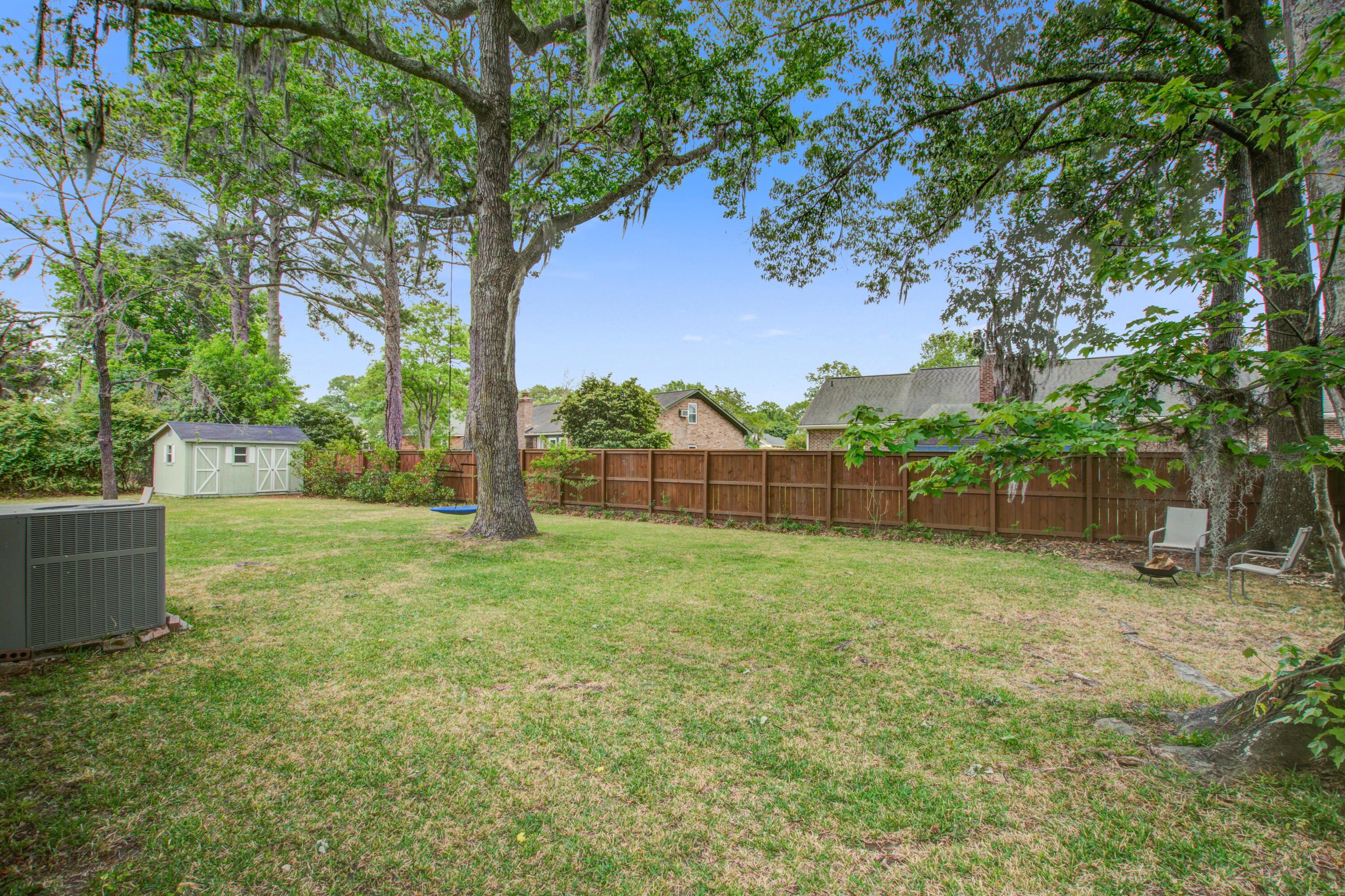 2115 Hunter Creek Drive