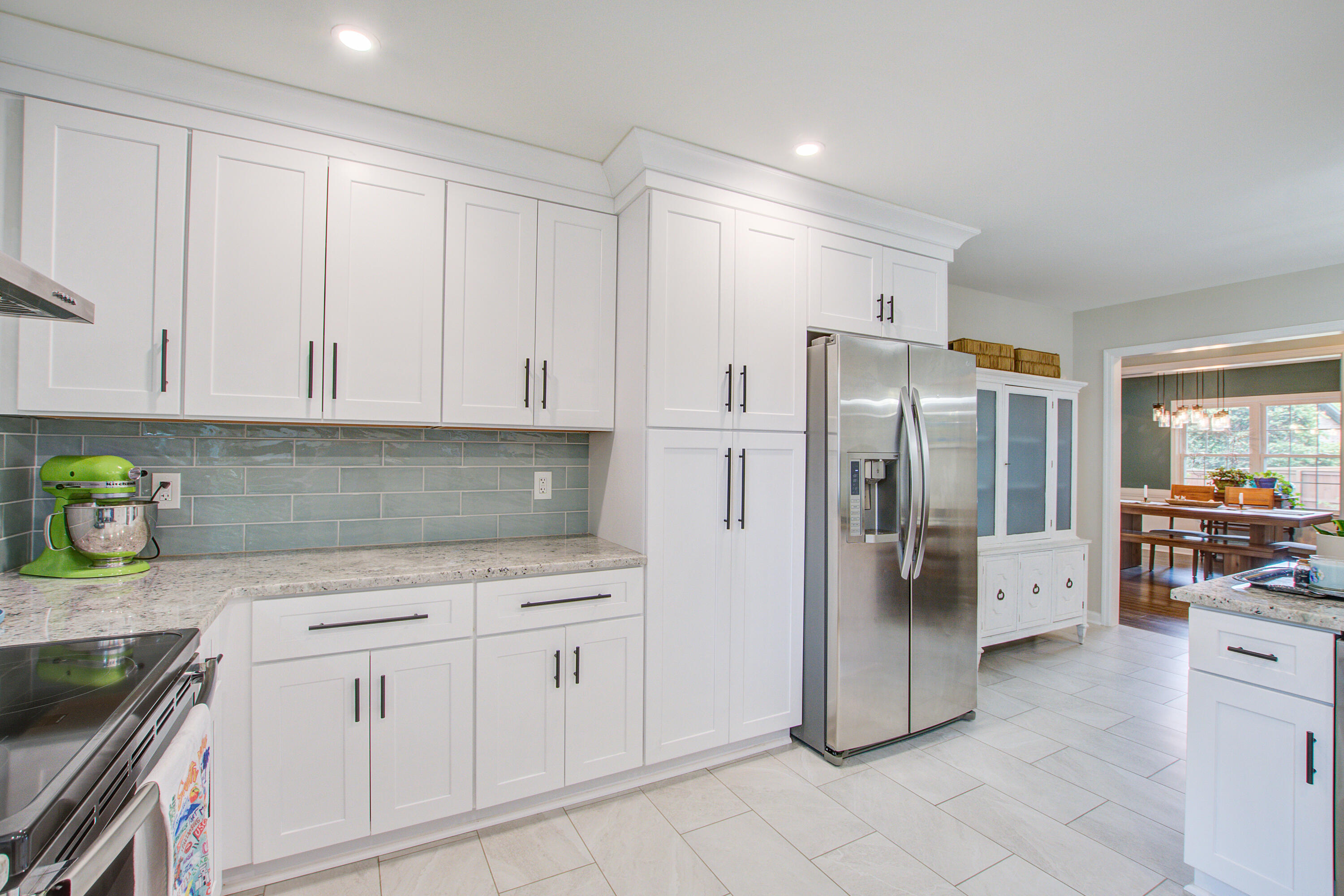 2115 Hunter Creek Drive