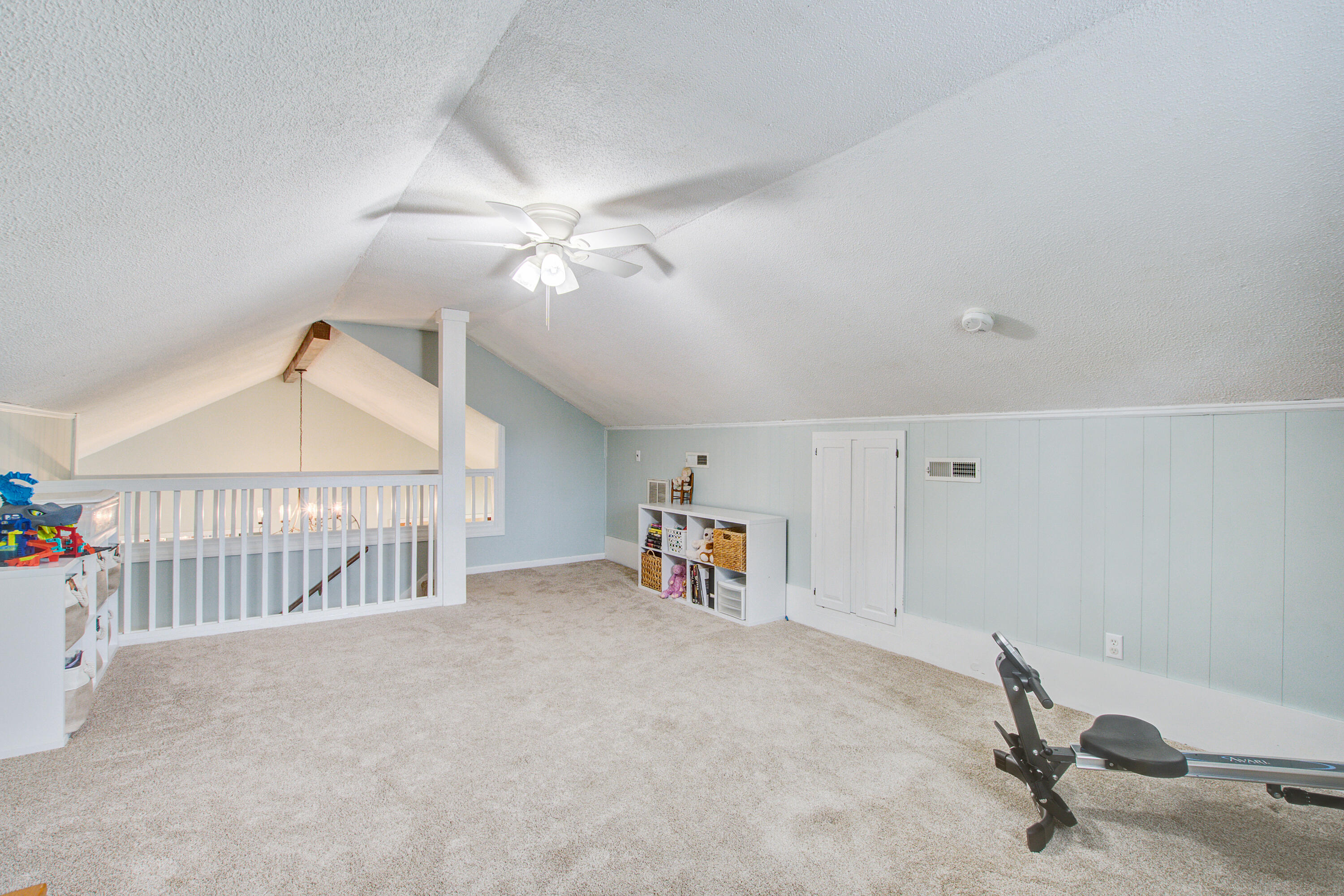 2115 Hunter Creek Drive