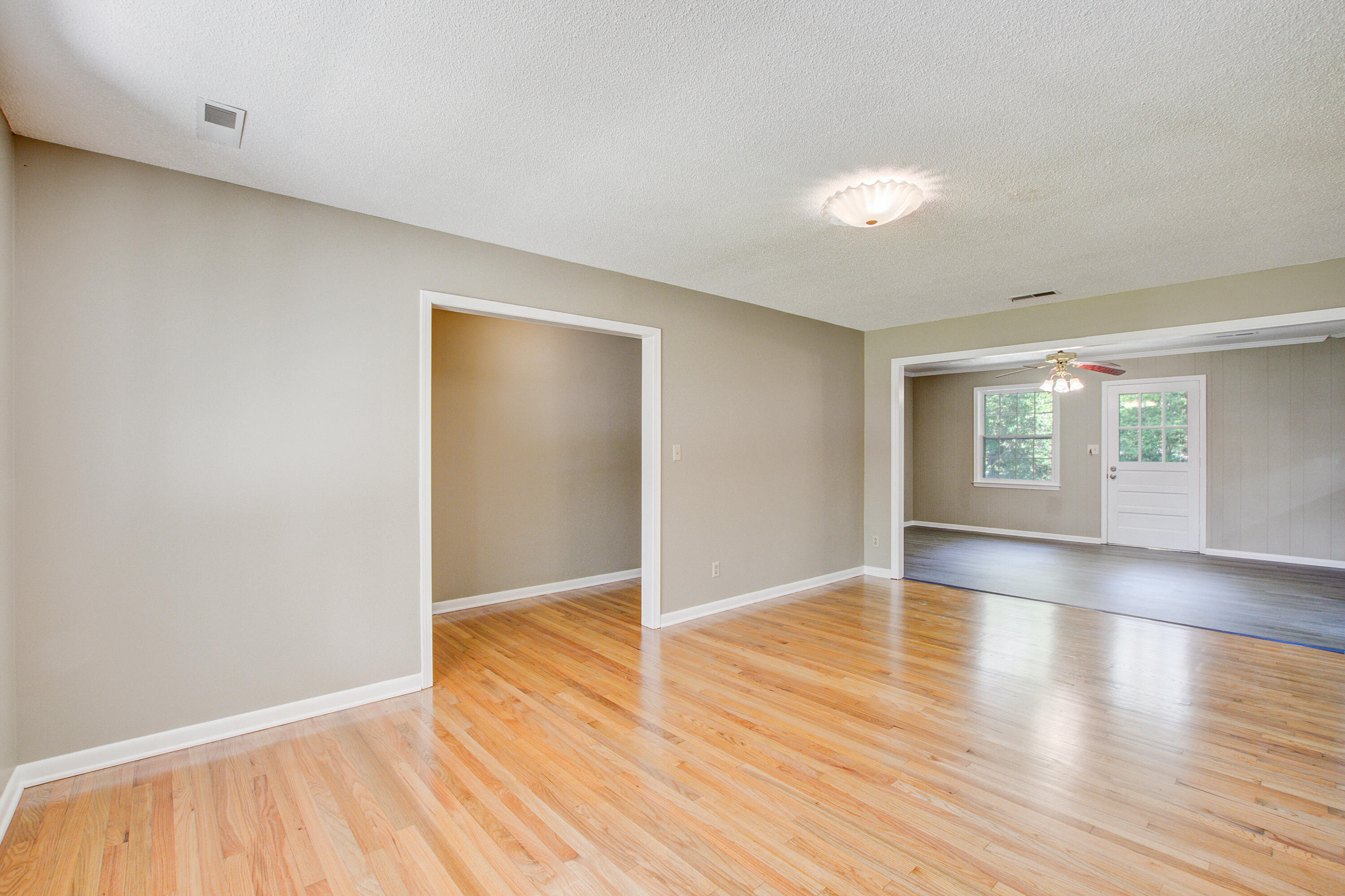 2734 Shadow Lane