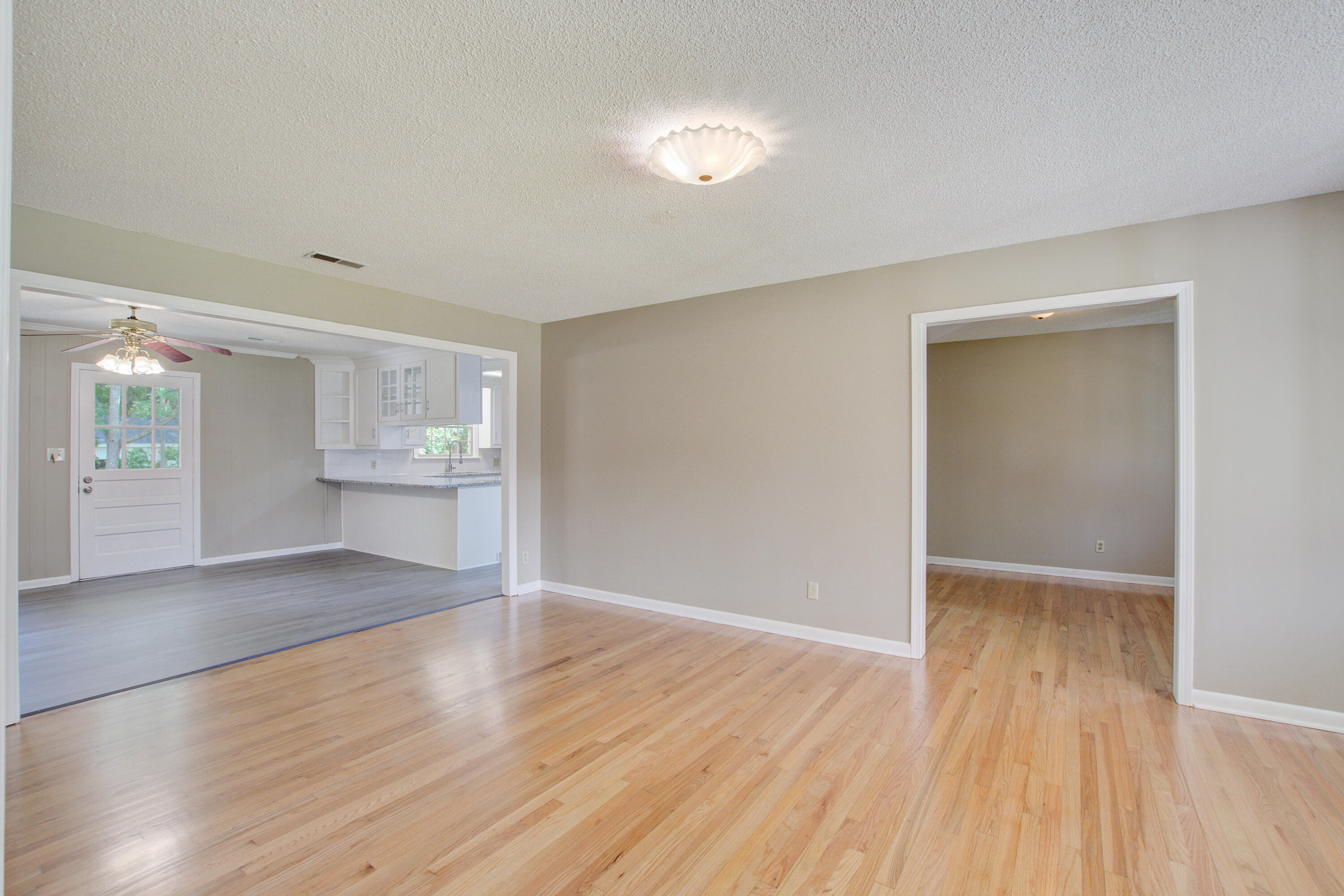 2734 Shadow Lane