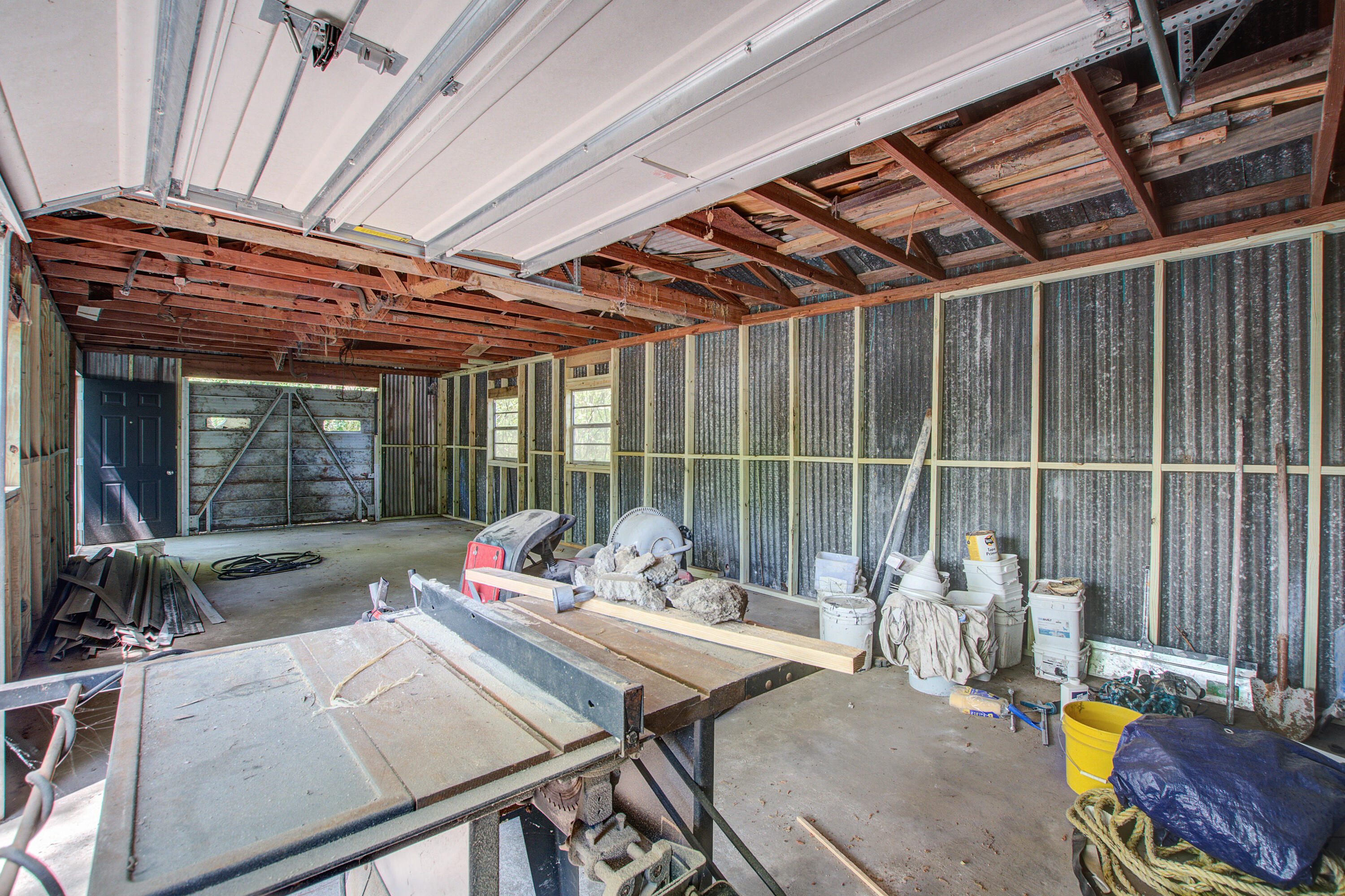 2734 Shadow Lane