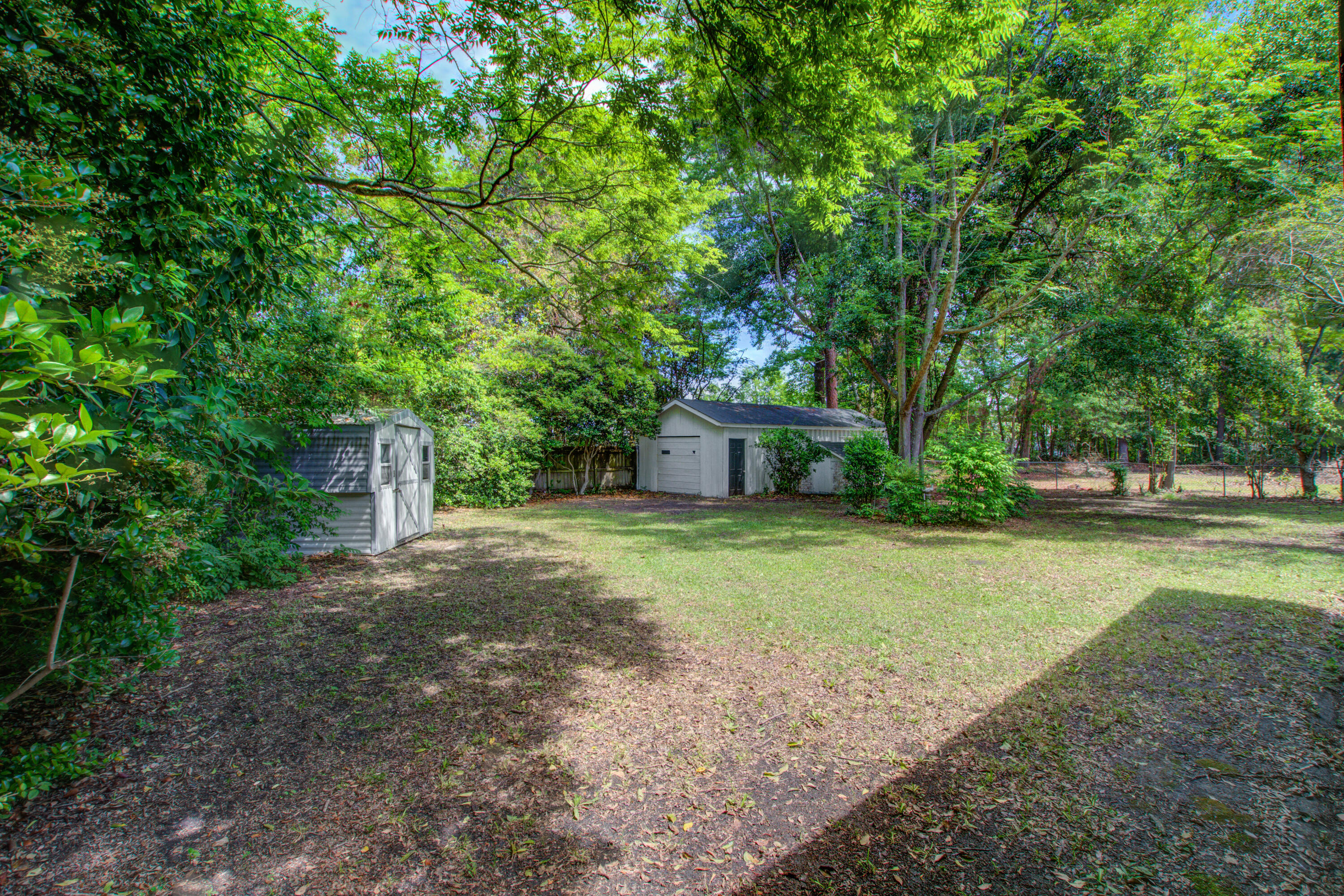 2734 Shadow Lane