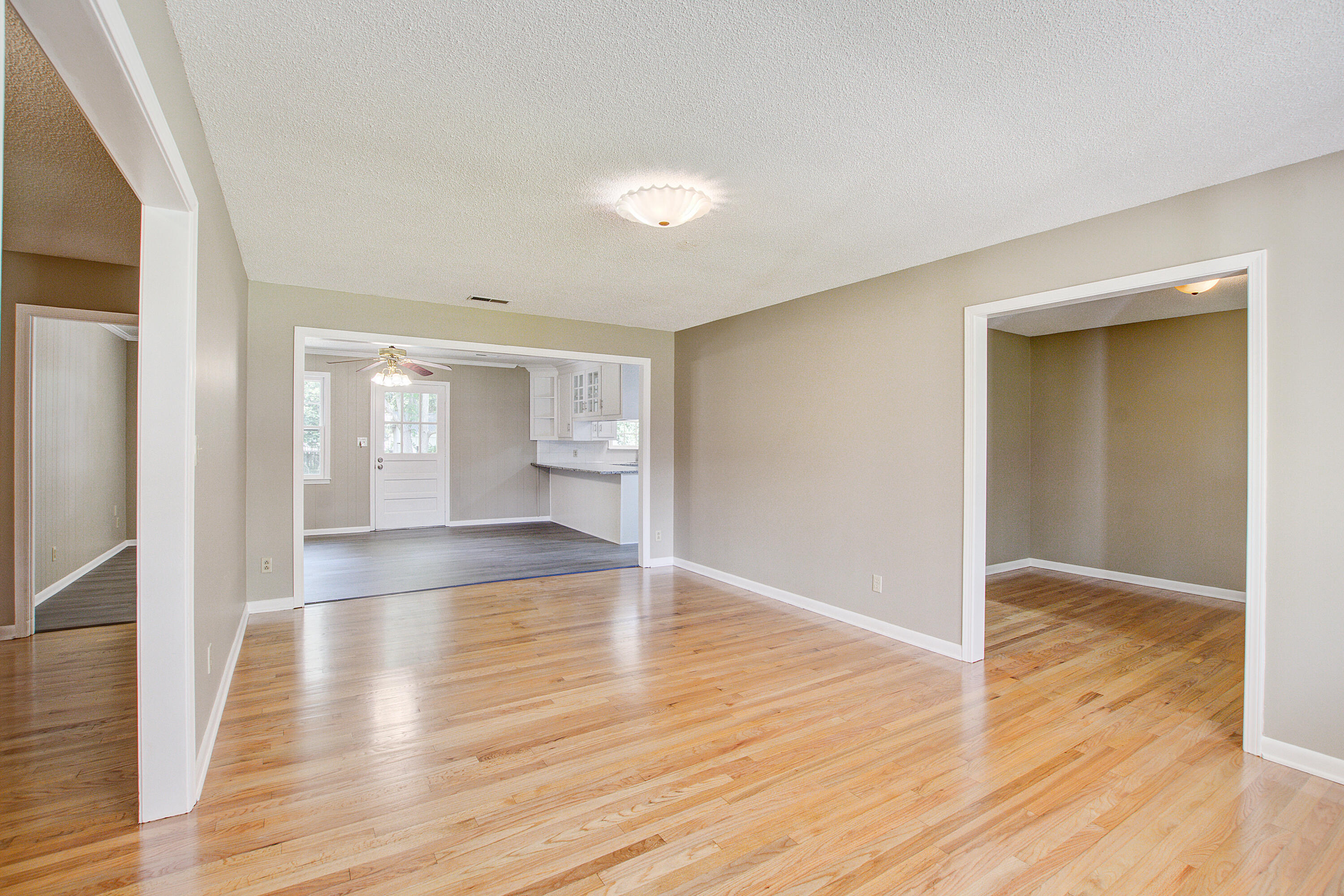 2734 Shadow Lane