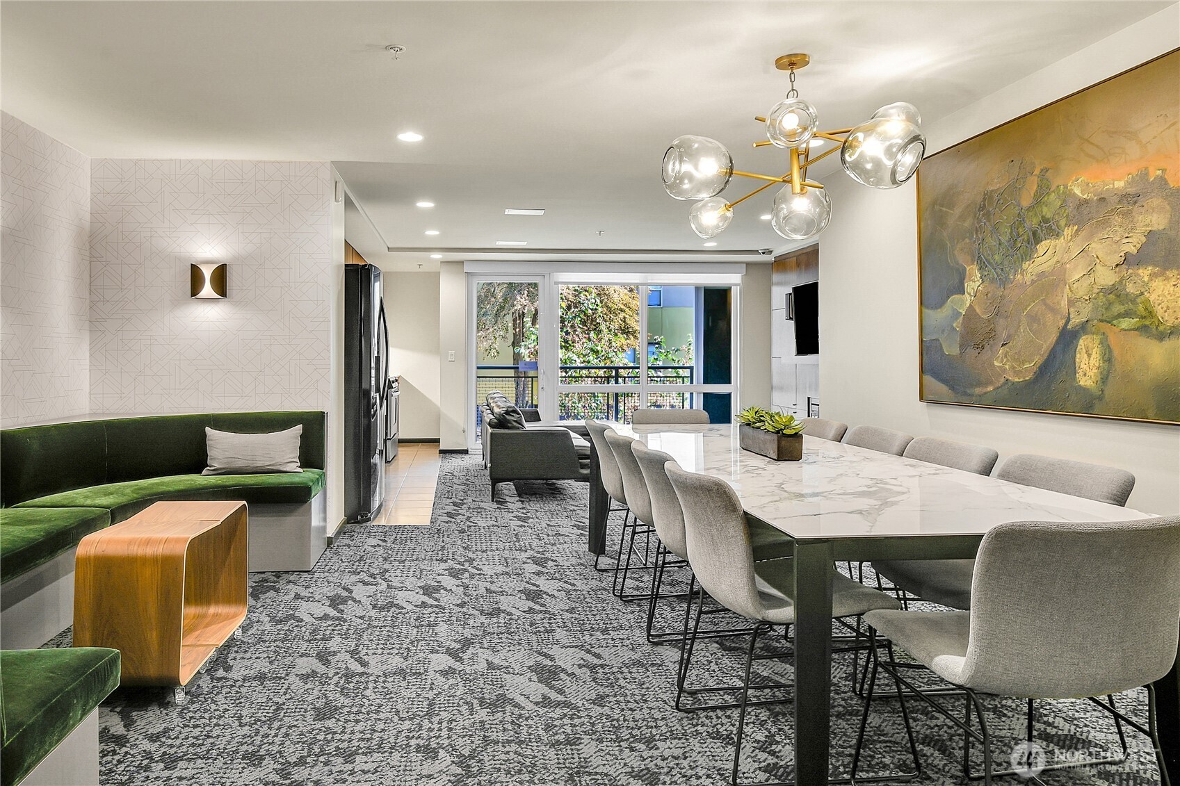 81 Clay Street Unit: 324