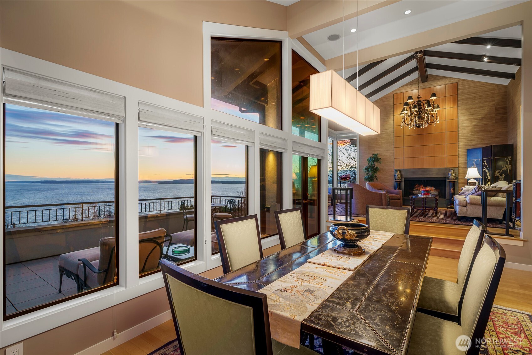 1640 Magnolia Boulevard W