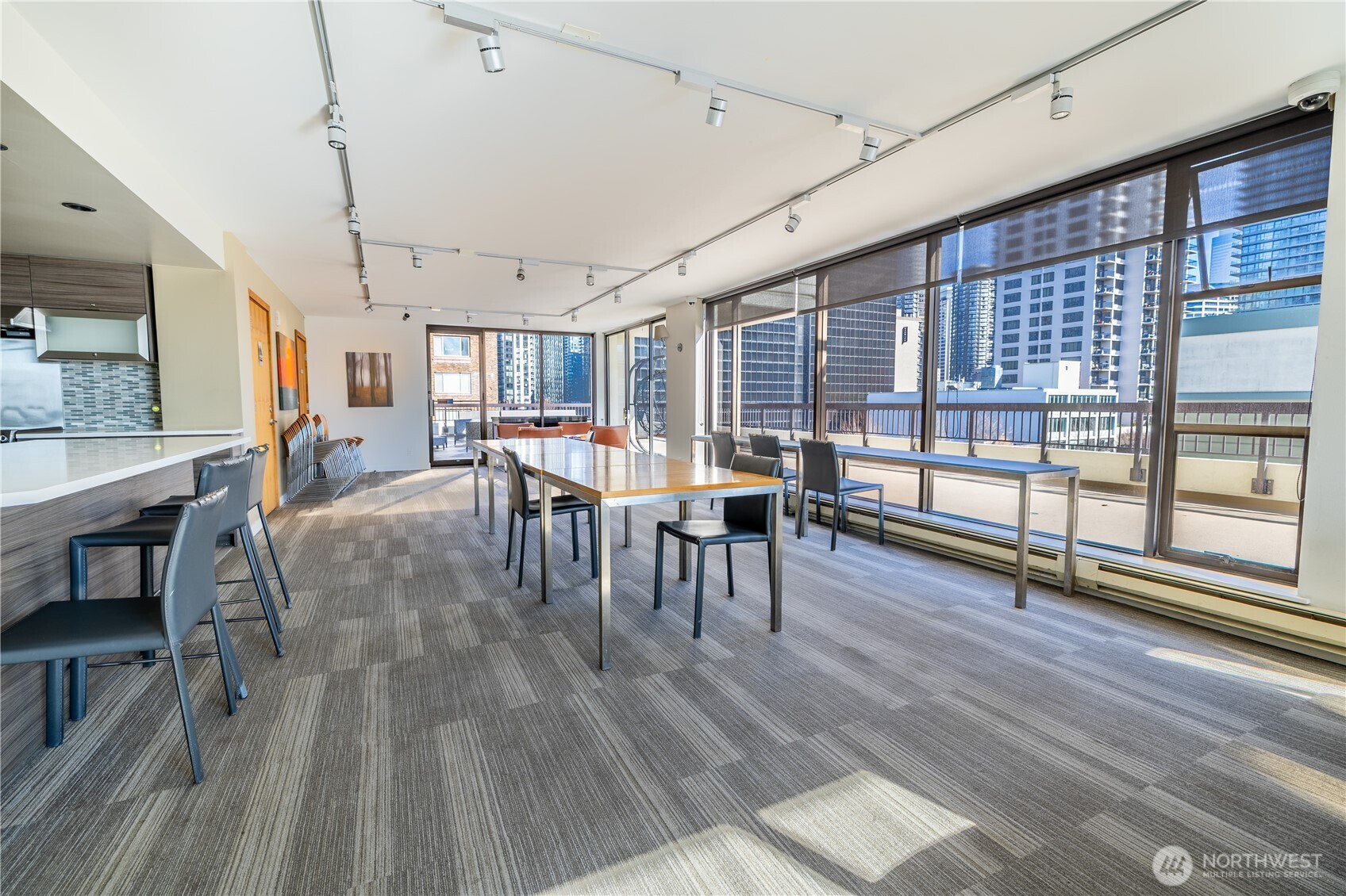 2201 3rd Avenue Unit: 2003