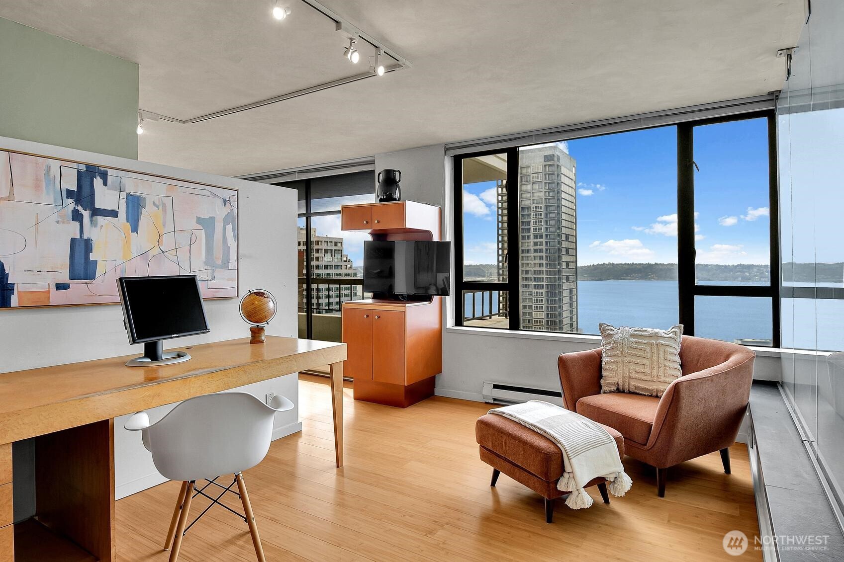 2201 3rd Avenue Unit: 2003