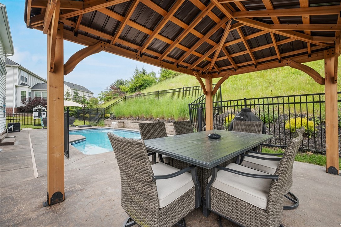 137 Sweetwater Drive