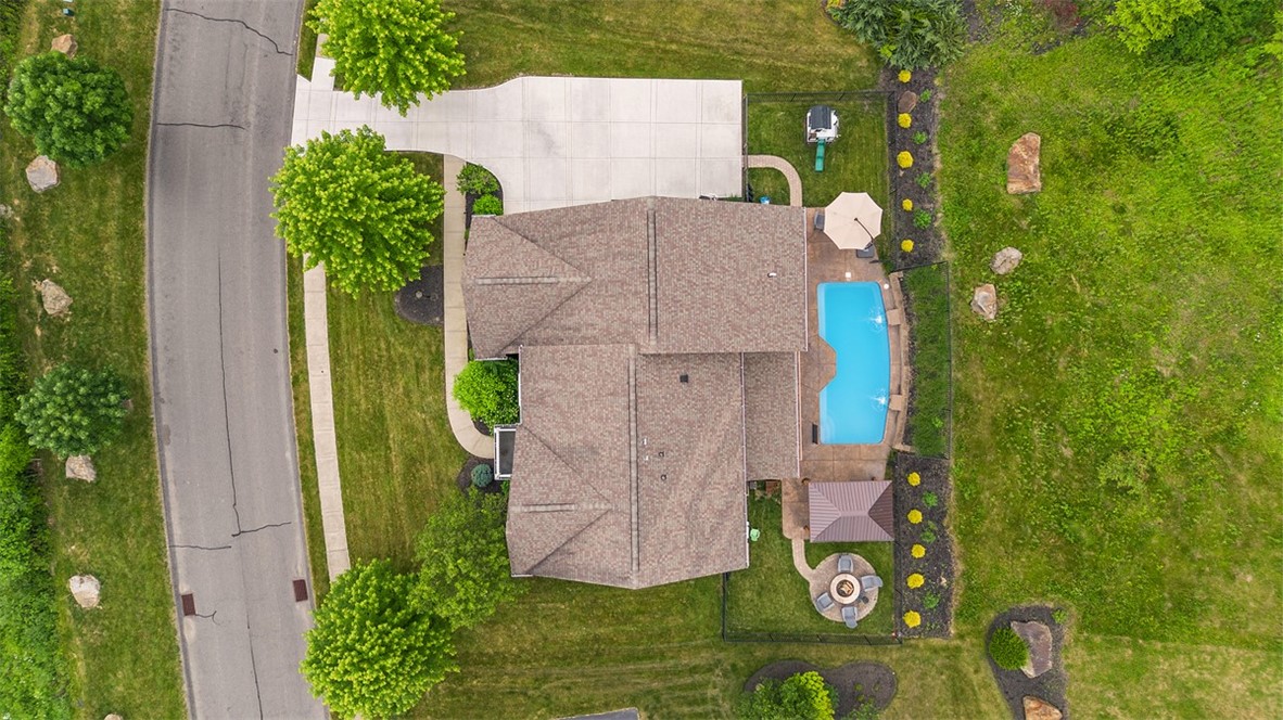 137 Sweetwater Drive