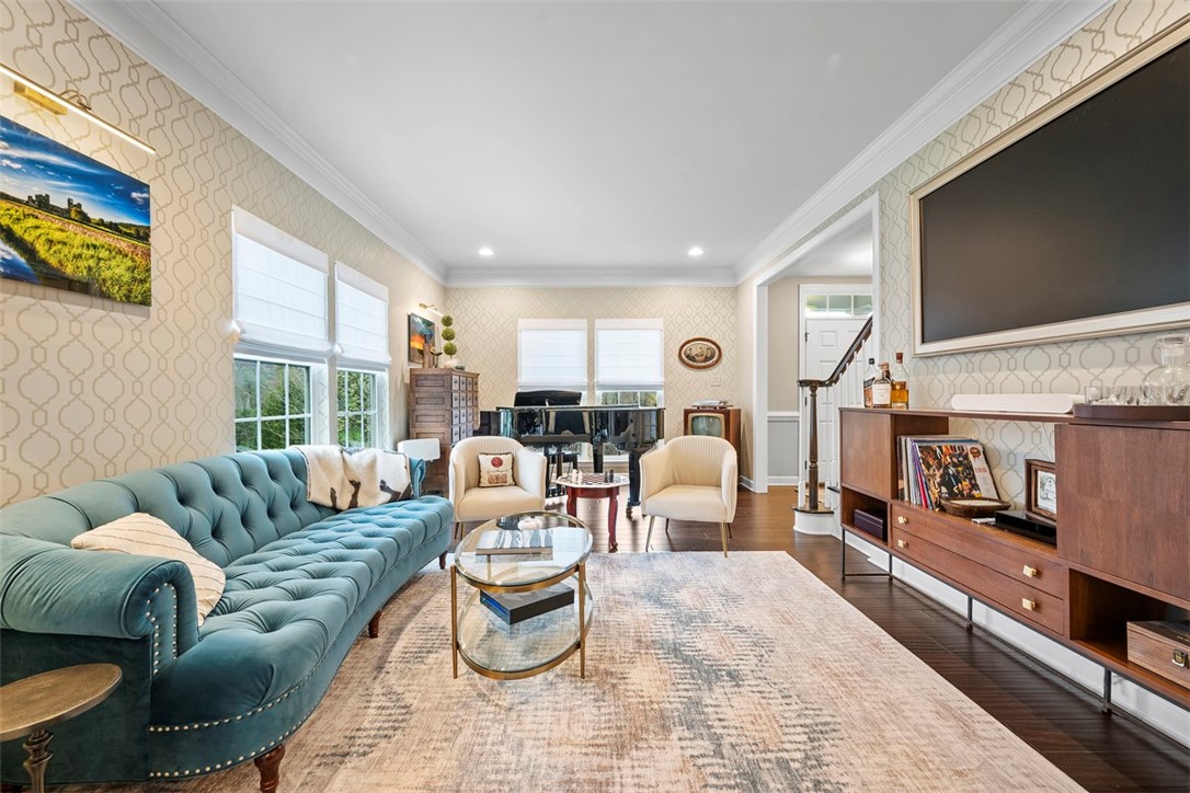 137 Sweetwater Drive