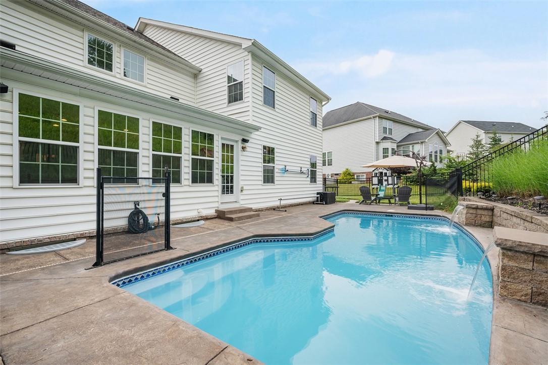 137 Sweetwater Drive